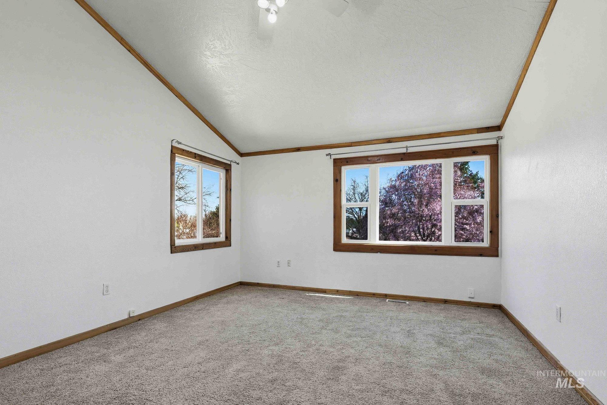 2015 Washington Ave, Caldwell, Idaho 83605, 6 Bedrooms, 4 Bathrooms, Residential For Sale, Price $489,000, 98980525