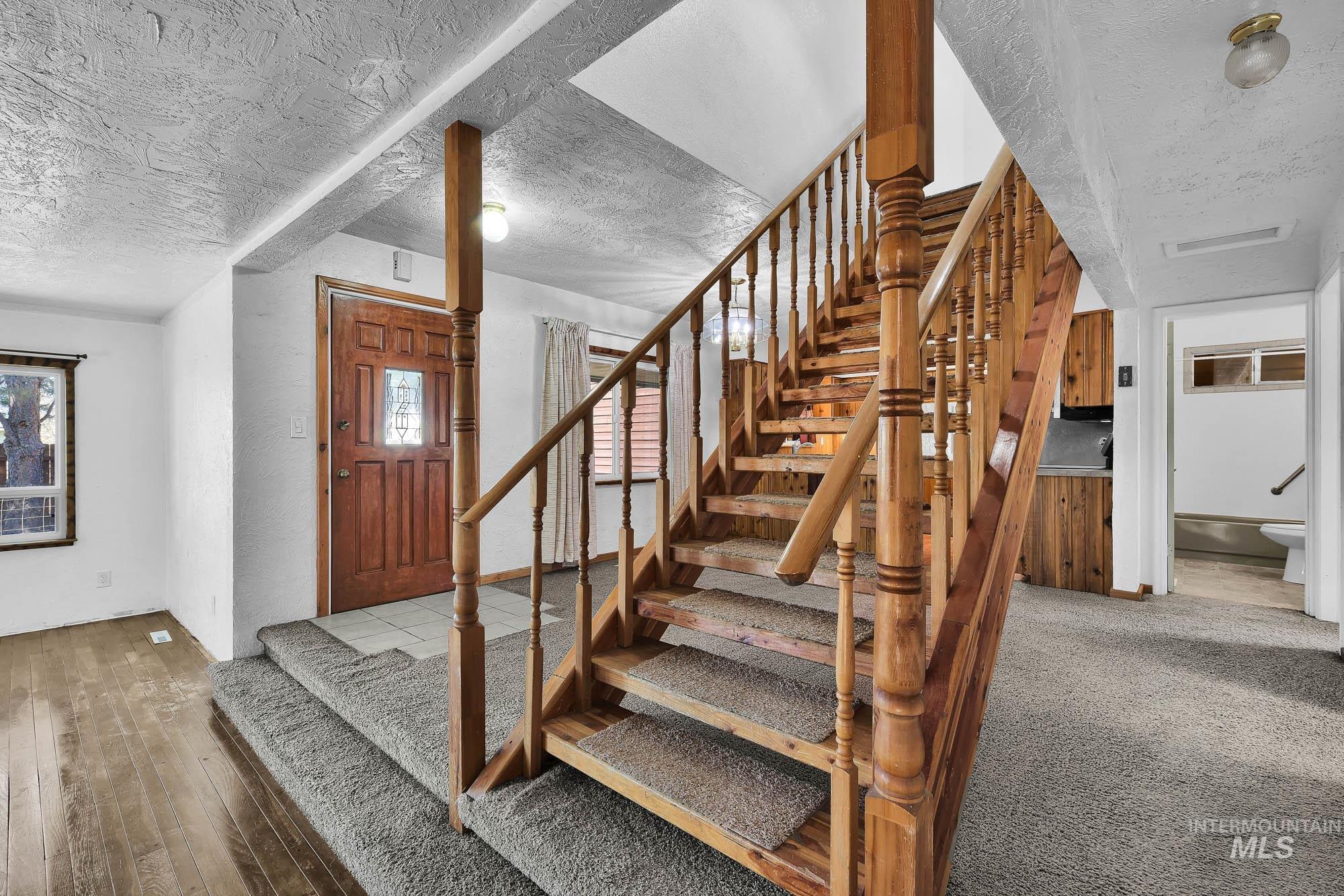 2015 Washington Ave, Caldwell, Idaho 83605, 6 Bedrooms, 4 Bathrooms, Residential For Sale, Price $489,000, 98980525