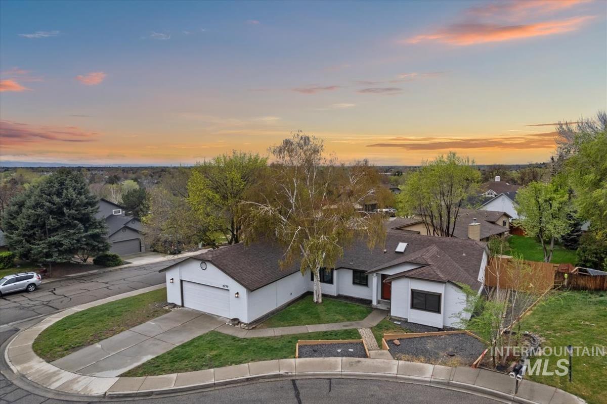 6779 Fairhill Pl, Boise, Idaho 83714, 3 Bedrooms, 2 Bathrooms, Residential For Sale, Price $649,900, 98980526