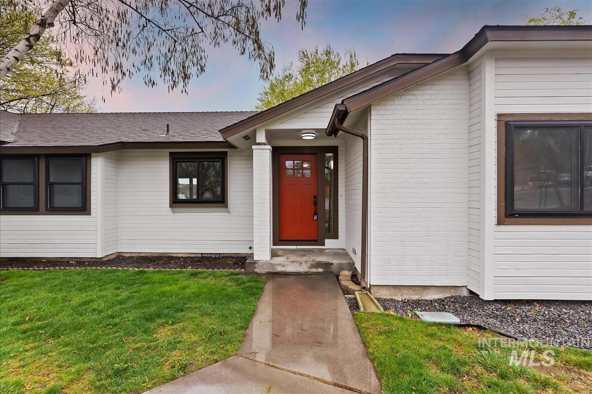6779 Fairhill Pl, Boise, Idaho 83714, 3 Bedrooms, 2 Bathrooms, Residential For Sale, Price $649,900, 98980526
