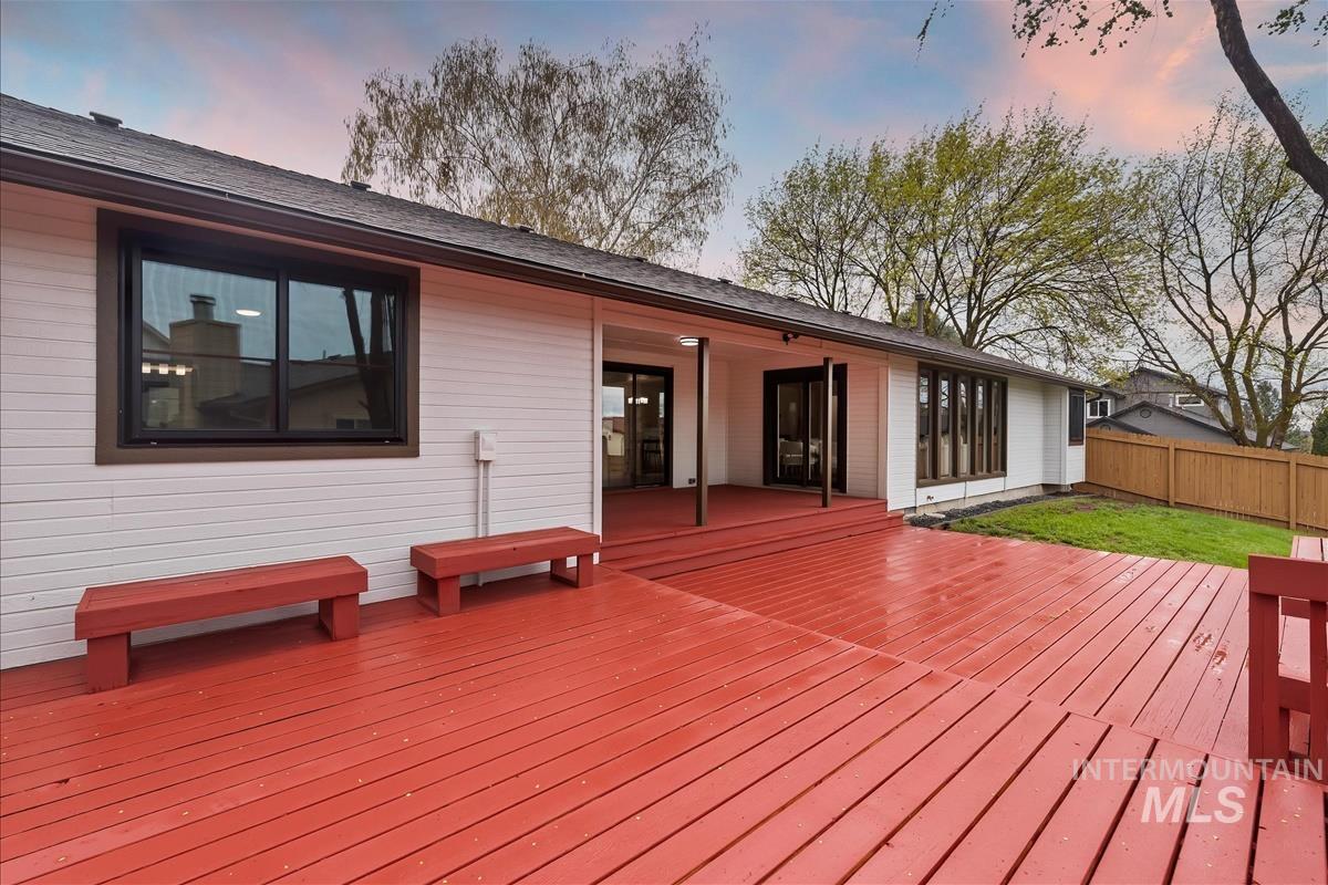 6779 Fairhill Pl, Boise, Idaho 83714, 3 Bedrooms, 2 Bathrooms, Residential For Sale, Price $649,900, 98980526