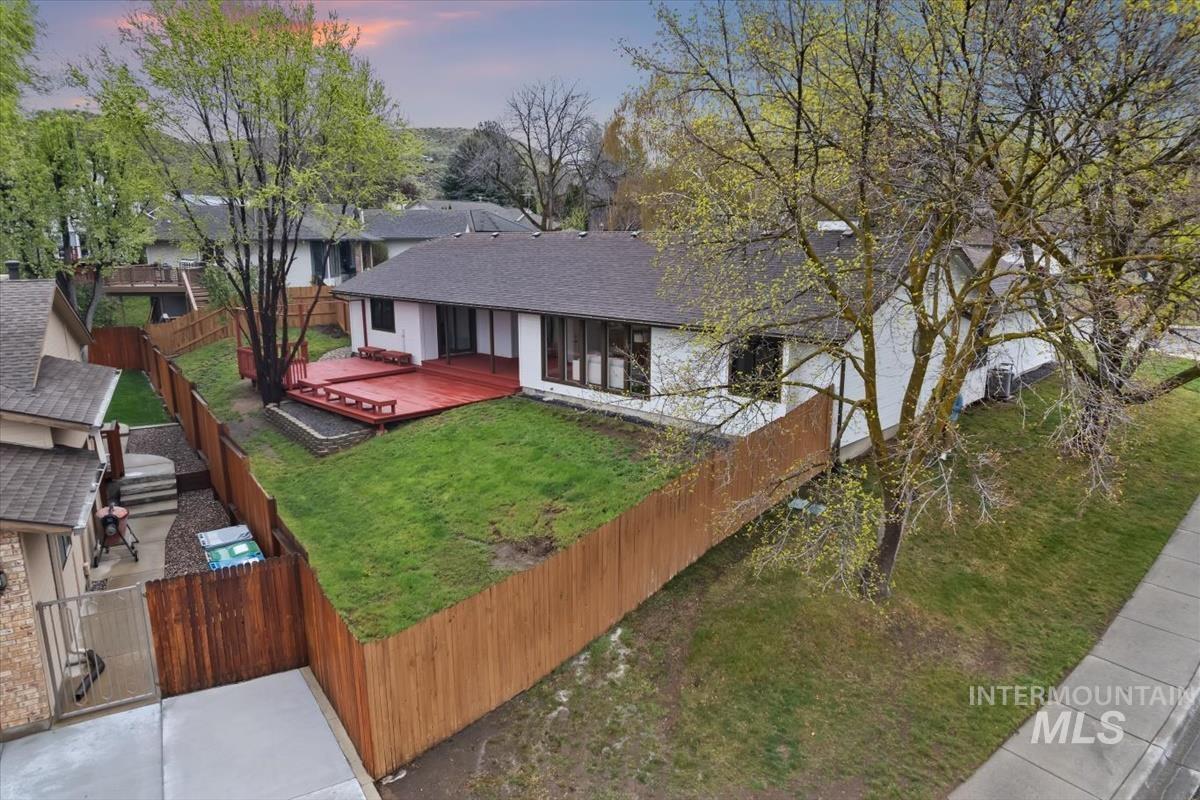 6779 Fairhill Pl, Boise, Idaho 83714, 3 Bedrooms, 2 Bathrooms, Residential For Sale, Price $649,900, 98980526