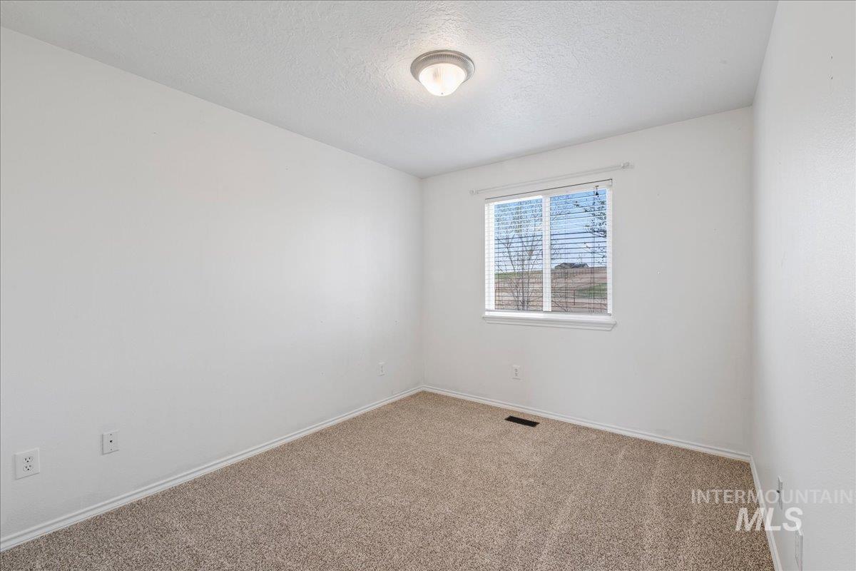 13983 Santa Rita Drive, Nampa, Idaho 83686, 6 Bedrooms, 3 Bathrooms, Residential For Sale, Price $815,000,MLS 98980527