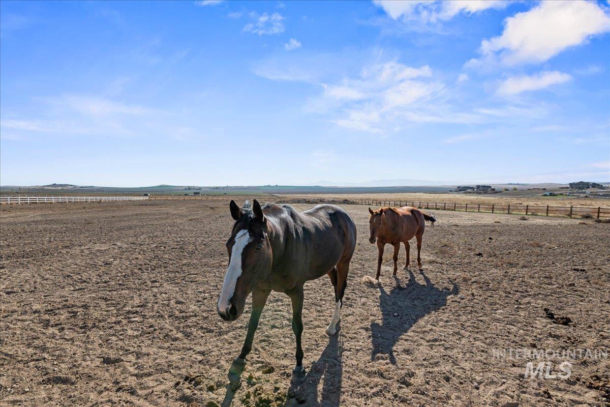 13983 Santa Rita Drive, Nampa, Idaho 83686, 6 Bedrooms, 3 Bathrooms, Residential For Sale, Price $815,000,MLS 98980527