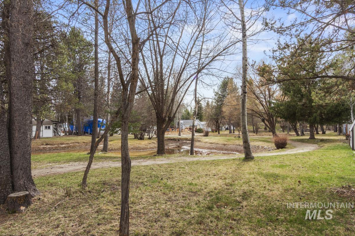 25 E Street, Cascade, Idaho 83611, 1 Bedroom, 1 Bathroom, Residential For Sale, Price $180,000,MLS 98980528