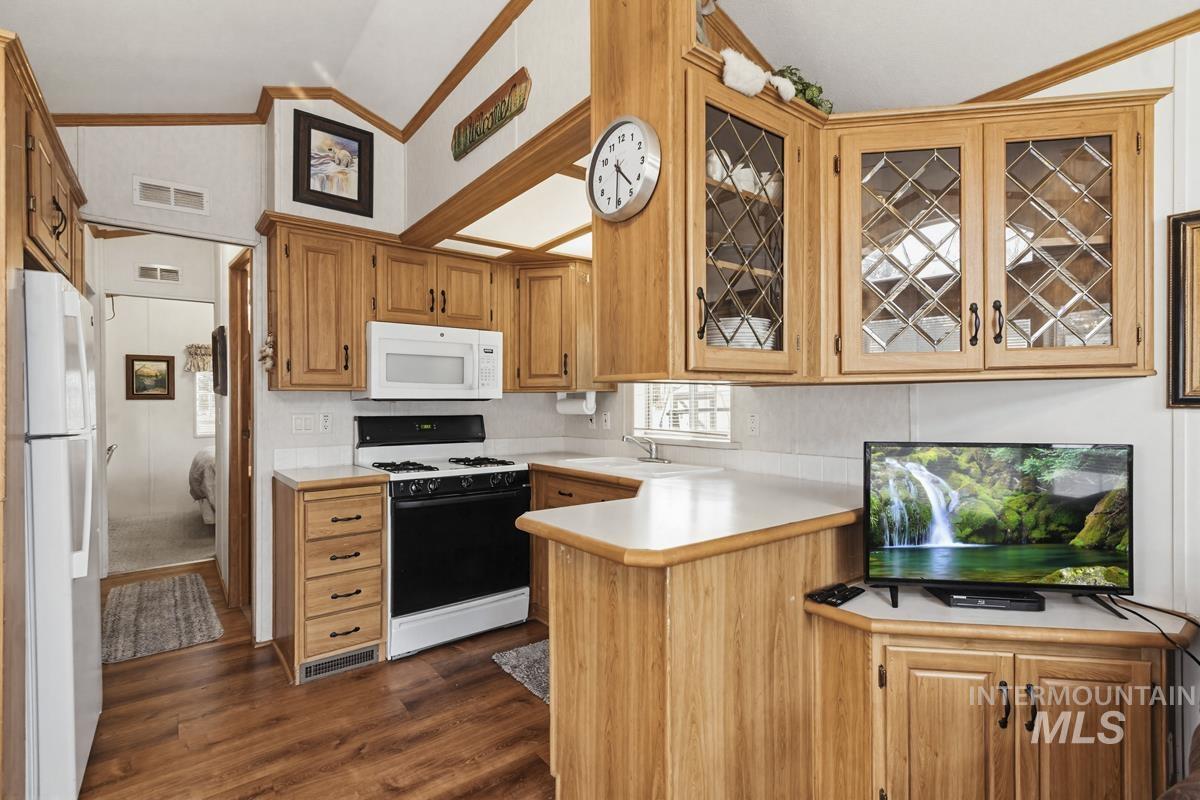 25 E Street, Cascade, Idaho 83611, 1 Bedroom, 1 Bathroom, Residential For Sale, Price $180,000,MLS 98980528