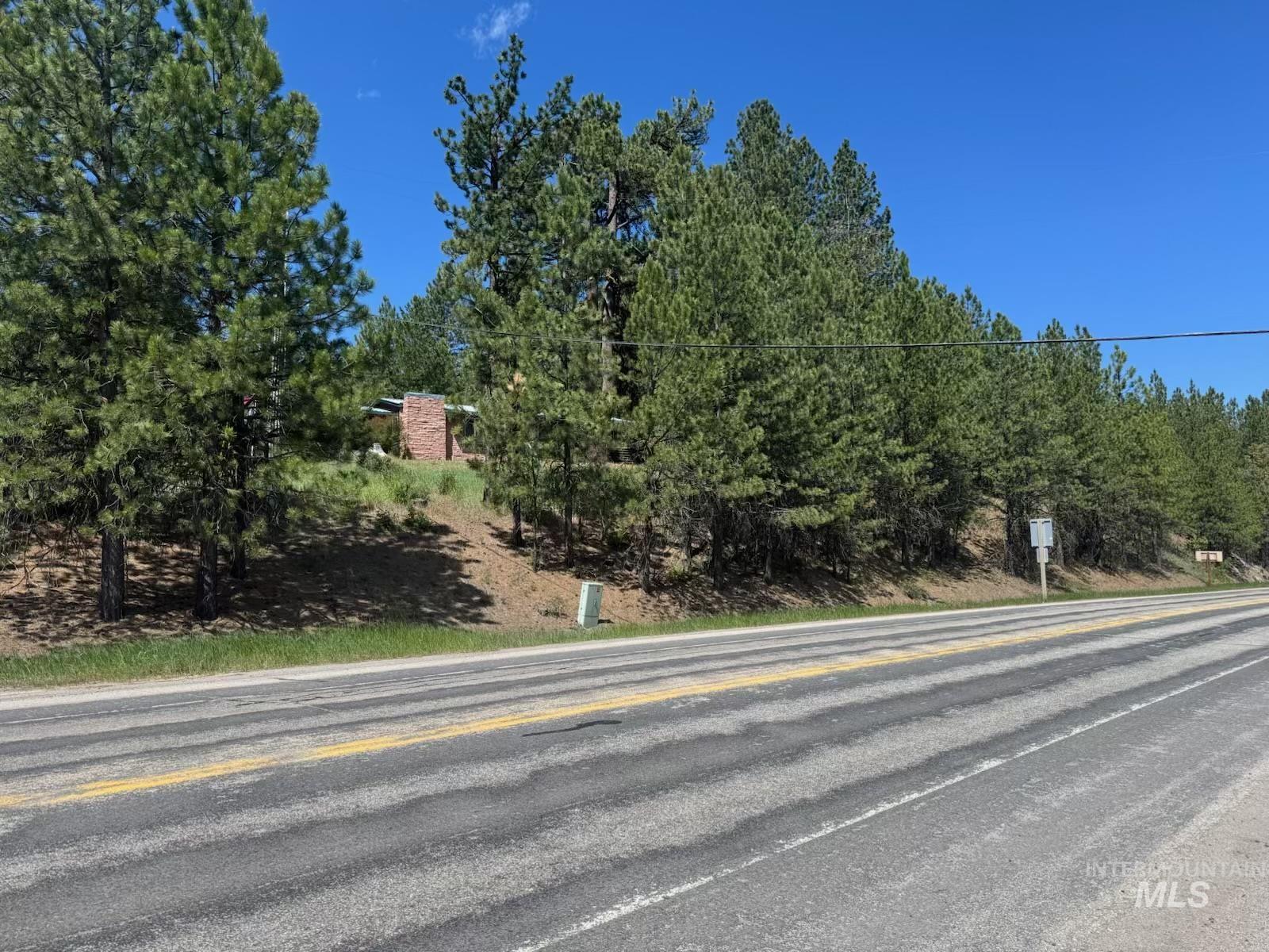 643 S Main Street, Cascade, Idaho 83611, Business/Commercial For Sale, Price $679,000, 98980529