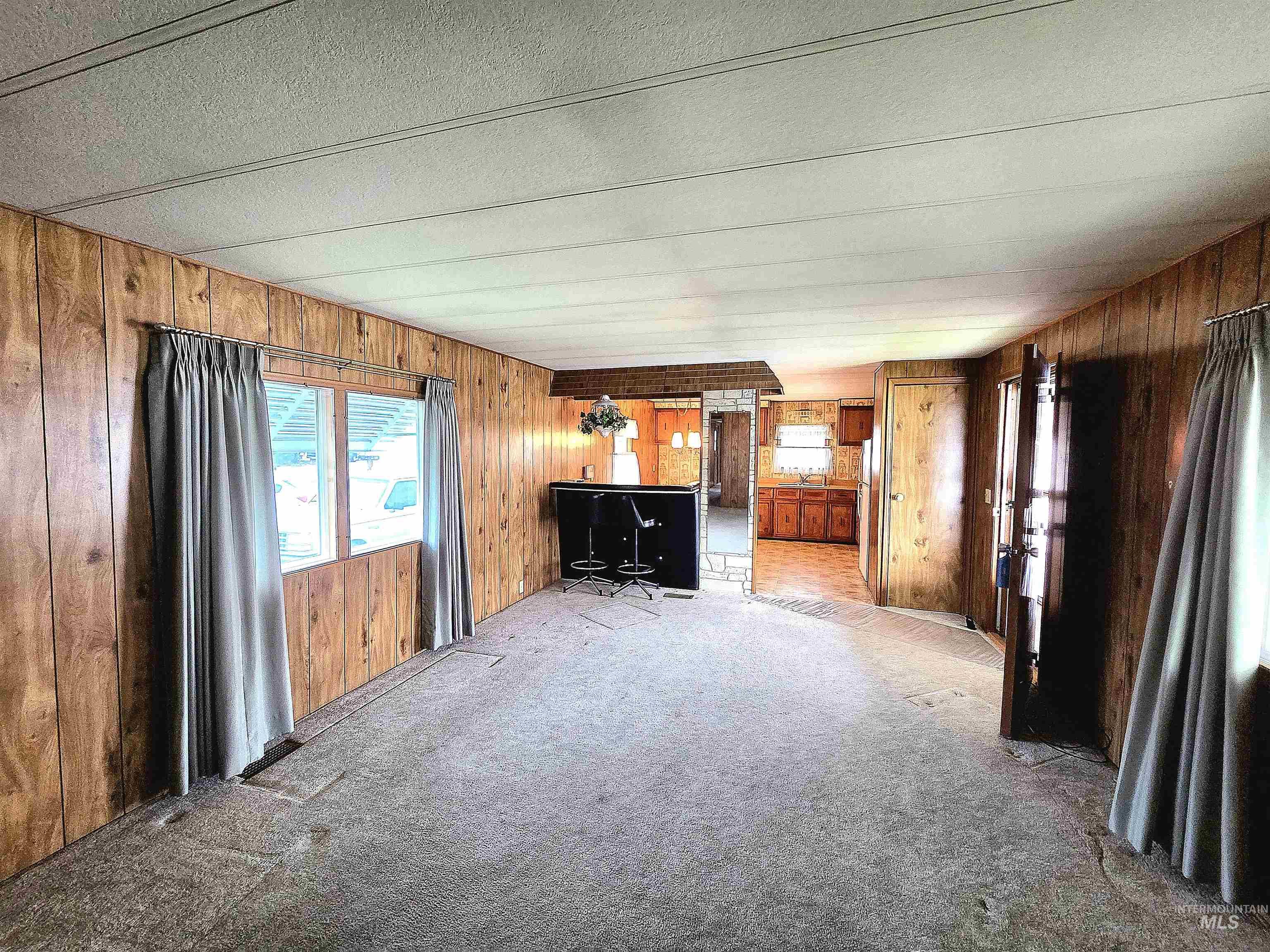 2205 E Linden St Trlr 91, Caldwell, Idaho 83605-5983, 2 Bedrooms, 1 Bathroom, Residential For Sale, Price $79,900, 98980530