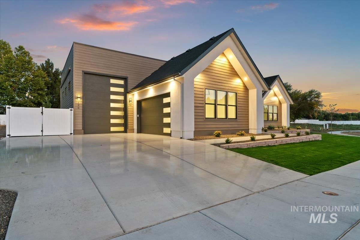 196 N Timber Wolf Pl, Eagle, Idaho 83616, 4 Bedrooms, 3.5 Bathrooms, Residential For Sale, Price $1,274,900,MLS 98980533