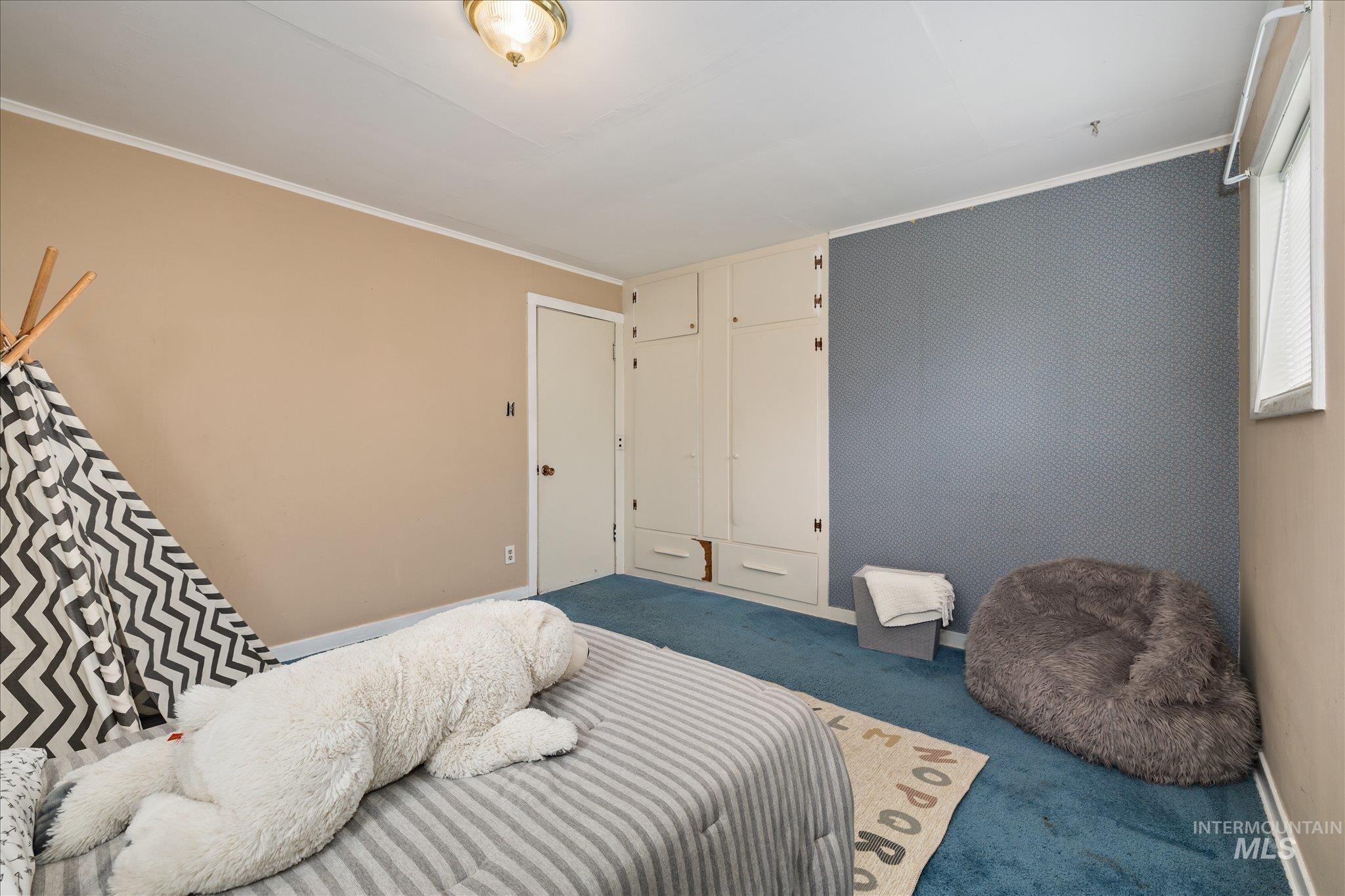 203 E 5th St, Emmett, Idaho 83714, 4 Bedrooms, 1 Bathroom, Residential For Sale, Price $264,000,MLS 98980535