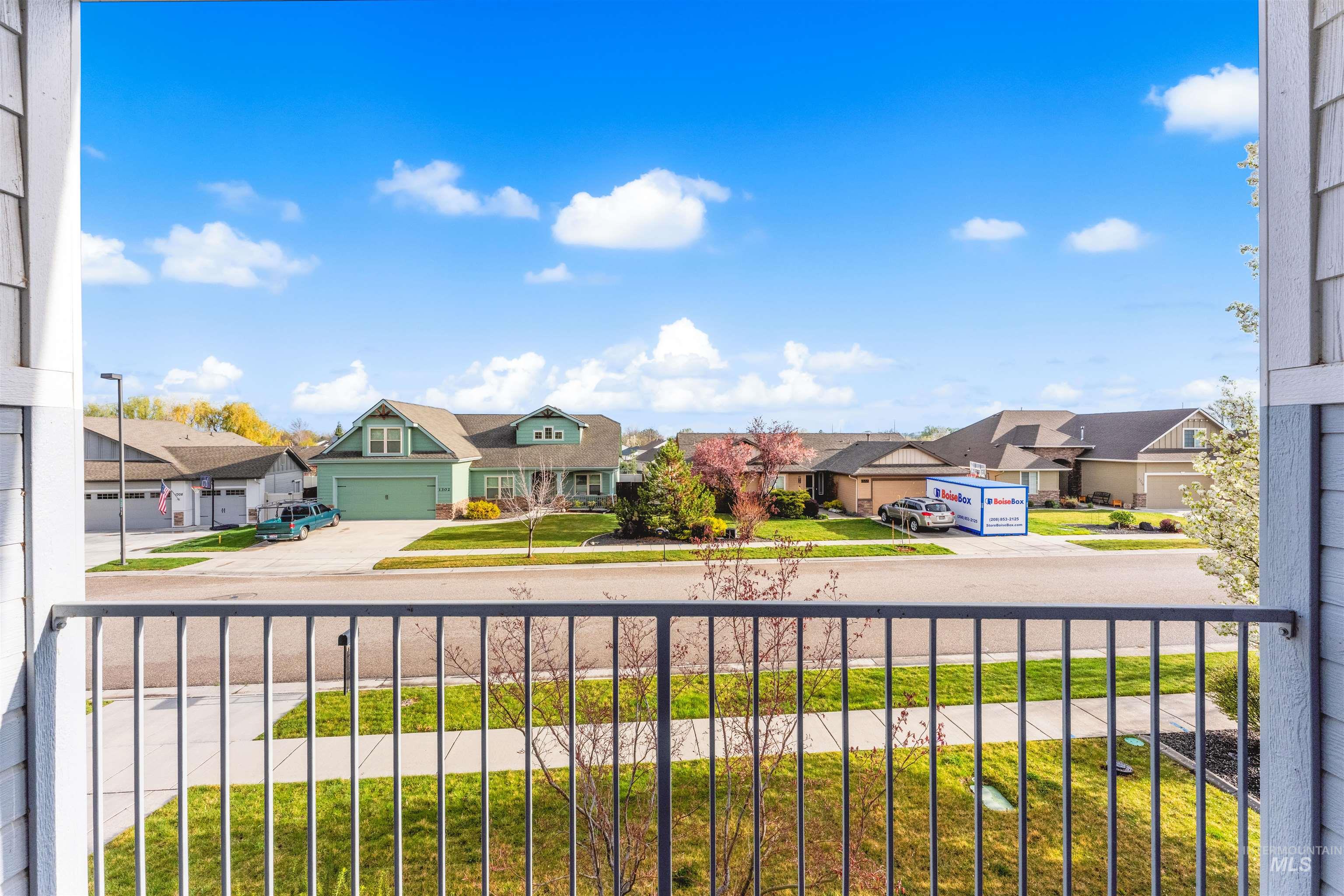 1307 W Belknap, Nampa, Idaho 83686, 3 Bedrooms, 2.5 Bathrooms, Residential For Sale, Price $429,000, 98980536