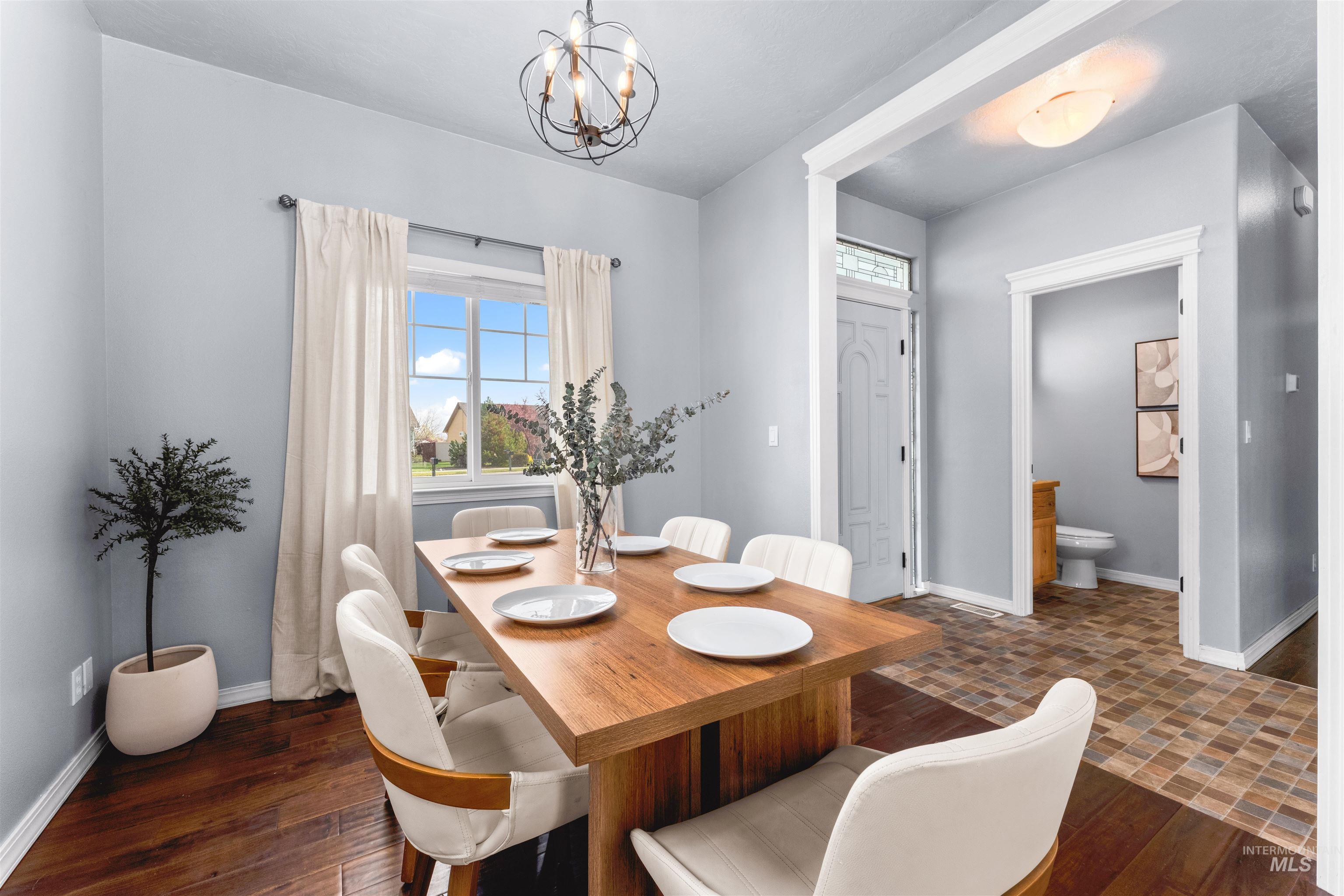 1307 W Belknap, Nampa, Idaho 83686, 3 Bedrooms, 2.5 Bathrooms, Residential For Sale, Price $429,000, 98980536