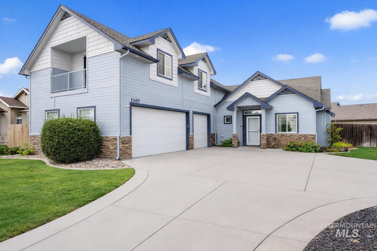 1307 W Belknap, Nampa, Idaho 83686, 3 Bedrooms, 2.5 Bathrooms, Residential For Sale, Price $429,000, 98980536