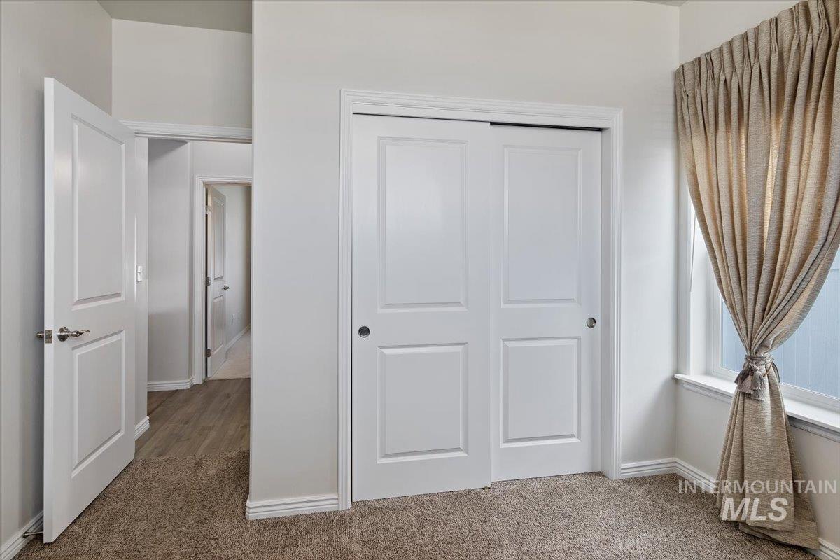 1444 Blue Jay Way, Twin Falls, Idaho 83301, 4 Bedrooms, 2 Bathrooms, Residential For Sale, Price $419,900, 98980538