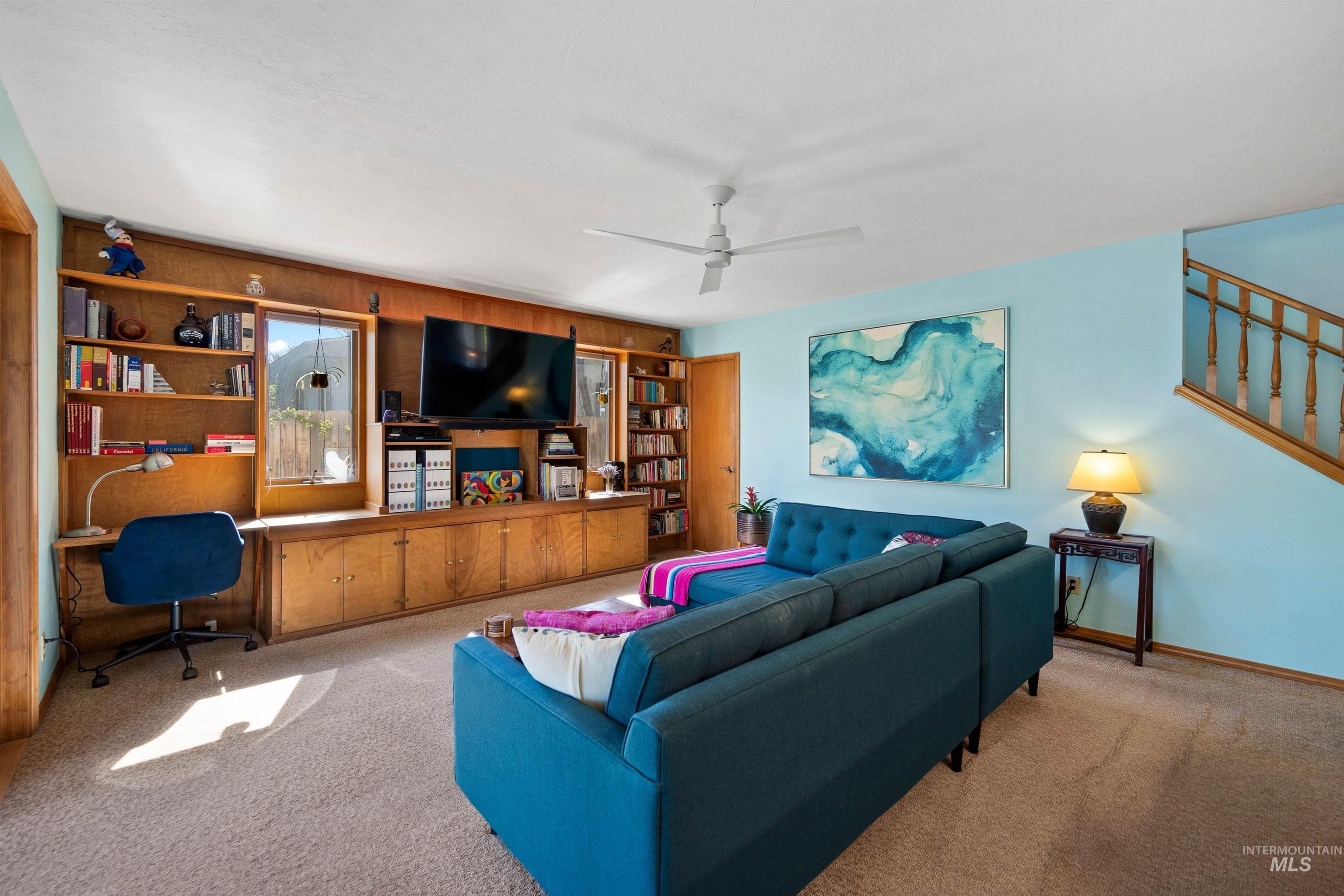 3718 N Cabarton Ln, Boise, Idaho 83704, 3 Bedrooms, 3 Bathrooms, Residential For Sale, Price $600,000,MLS 98980540