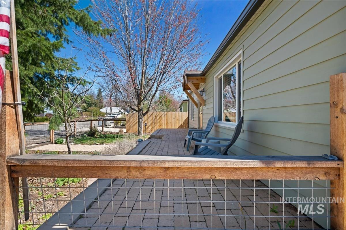 2705 W sunset, Boise, Idaho 83702, 2 Bedrooms, 2 Bathrooms, Residential For Sale, Price $619,900,MLS 98980541