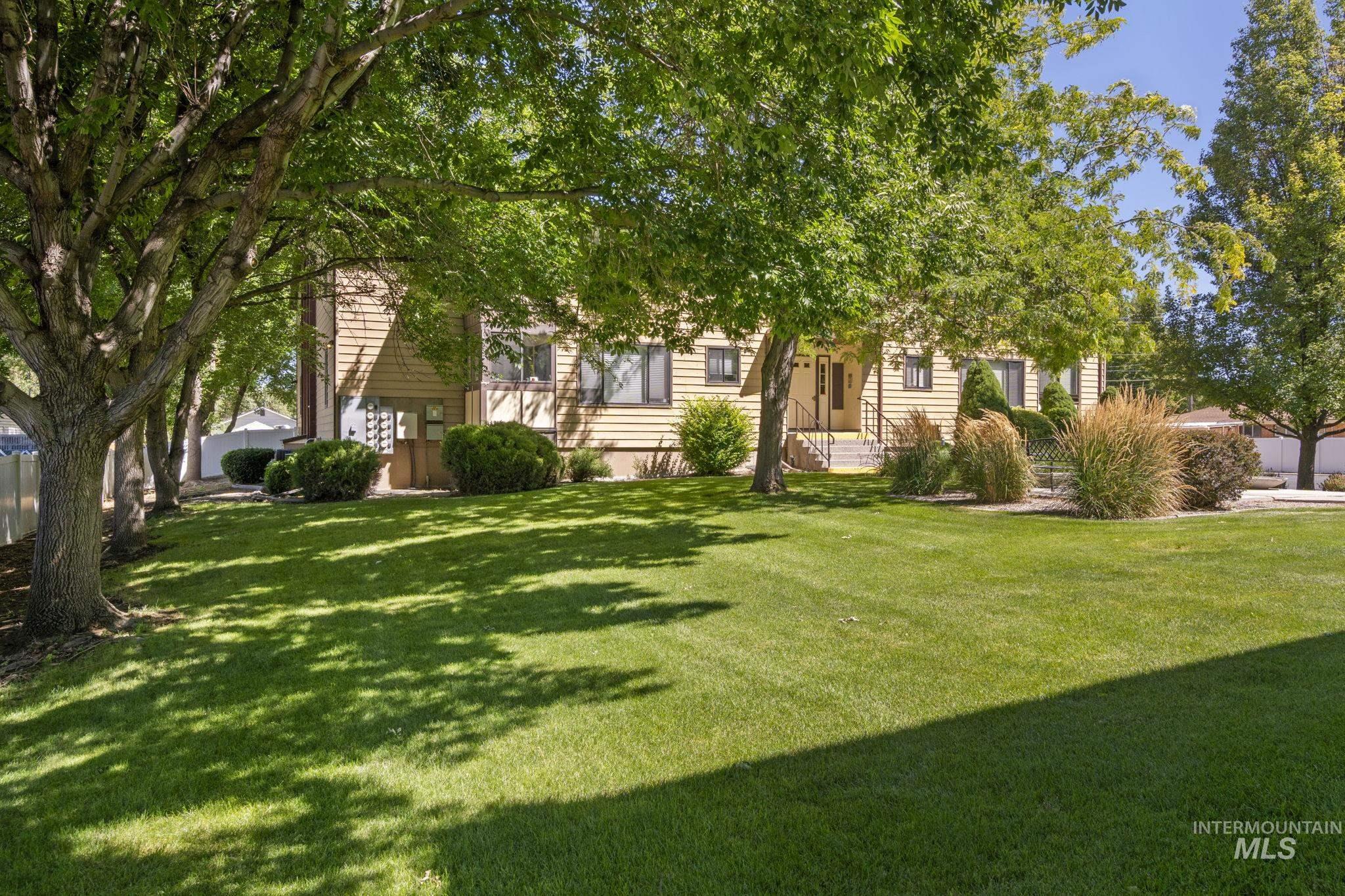 355 Elm Street North #A-7, Twin Falls, Idaho 83301, 2 Bedrooms, 2 Bathrooms, Residential For Sale, Price $239,900,MLS 98980542