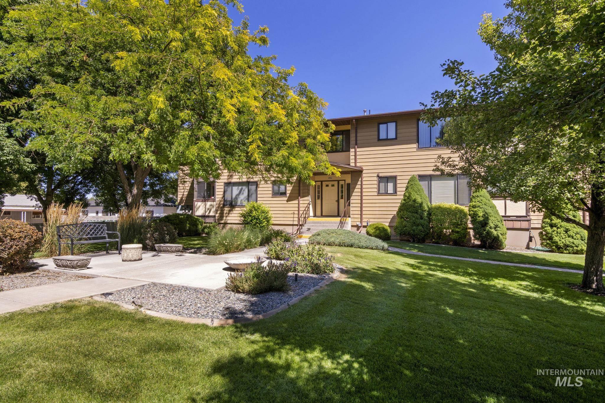 355 Elm Street North #A-7, Twin Falls, Idaho 83301, 2 Bedrooms, 2 Bathrooms, Residential For Sale, Price $239,900,MLS 98980542