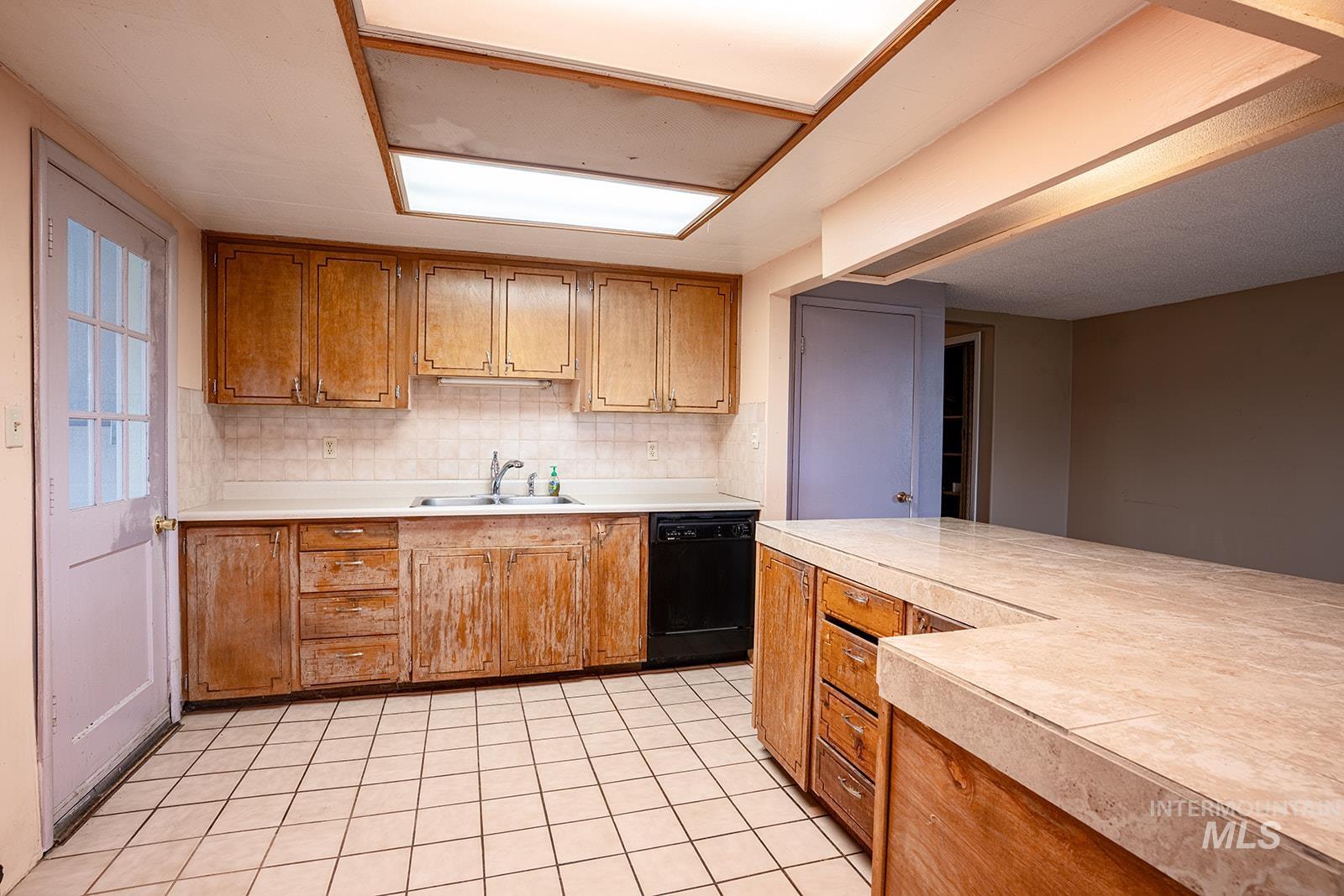 1357 pound lane, Clarkston, Washington 99403, 3 Bedrooms, 2 Bathrooms, Residential For Sale, Price $299,000,MLS 98980543