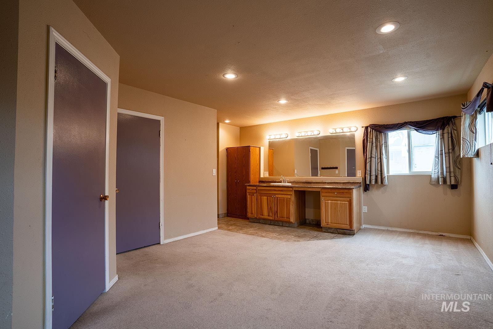 1357 pound lane, Clarkston, Washington 99403, 3 Bedrooms, 2 Bathrooms, Residential For Sale, Price $299,000,MLS 98980543