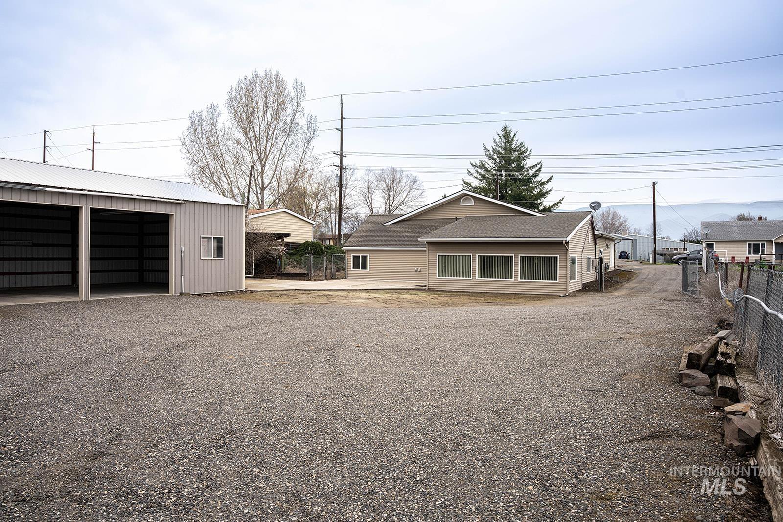 1357 pound lane, Clarkston, Washington 99403, 3 Bedrooms, 2 Bathrooms, Residential For Sale, Price $299,000,MLS 98980543