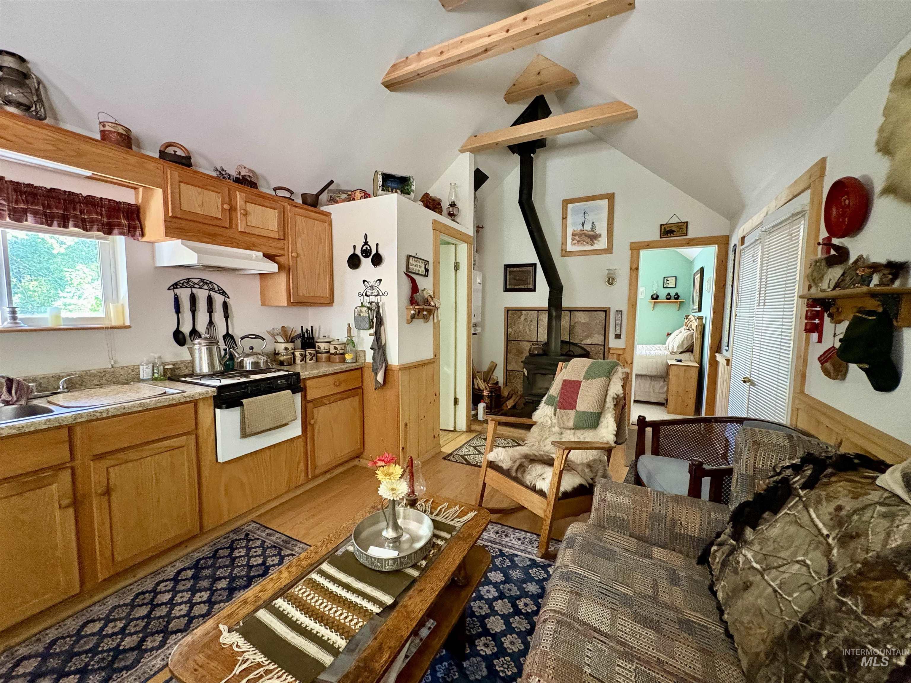 457 Engleman Rd, Mountain Home, Idaho 83647, 1 Bedroom, 1 Bathroom, Residential For Sale, Price $260,000,MLS 98980545