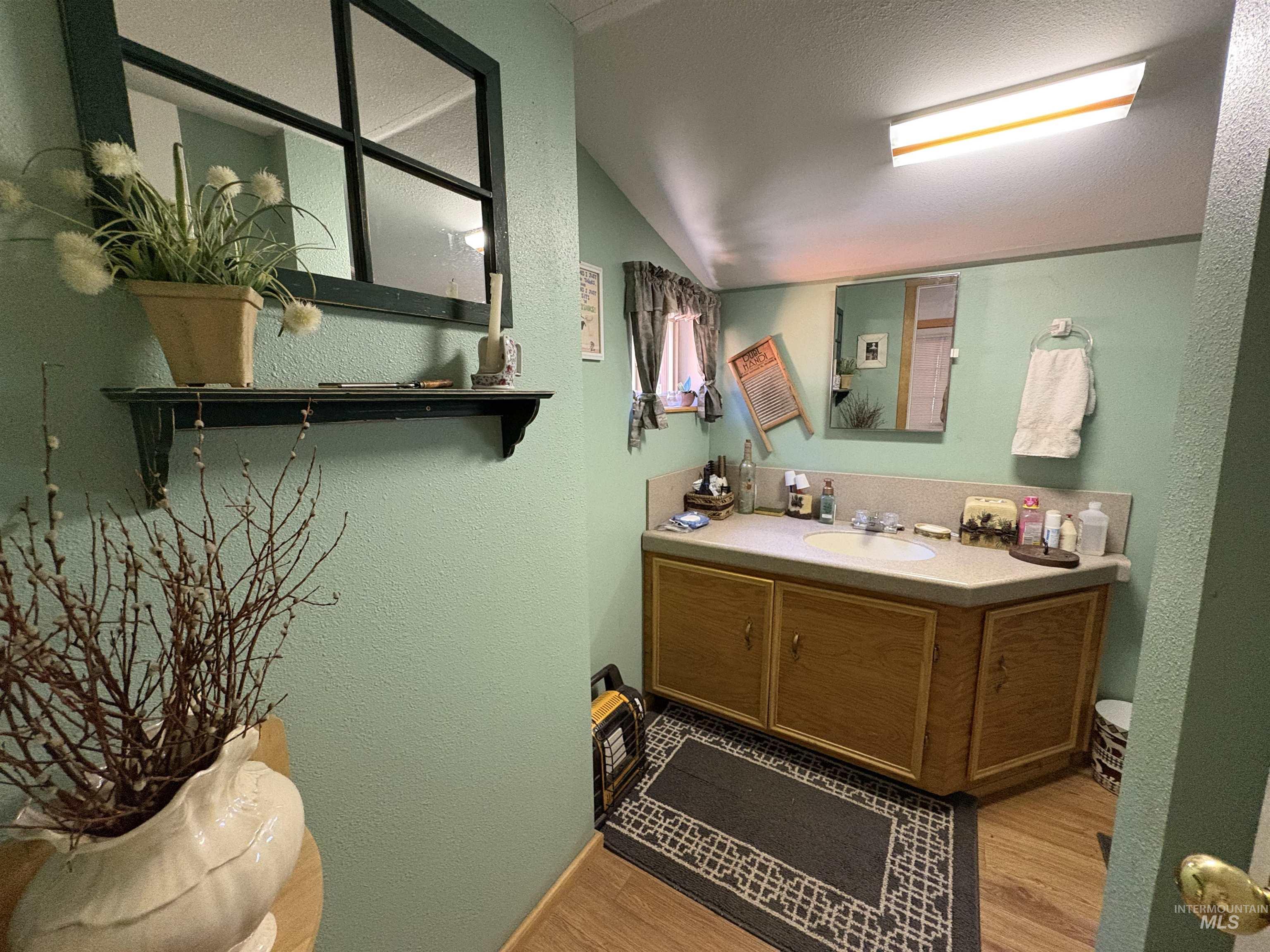 457 Engleman Rd, Mountain Home, Idaho 83647, 1 Bedroom, 1 Bathroom, Residential For Sale, Price $260,000,MLS 98980545