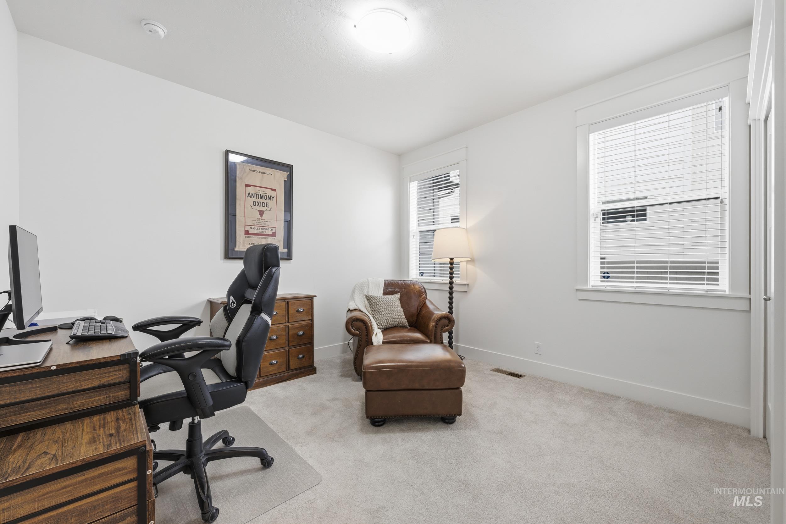 1310 W Winsett, Kuna, Idaho 83634-2460, 4 Bedrooms, 3 Bathrooms, Residential For Sale, Price $660,000,MLS 98980546