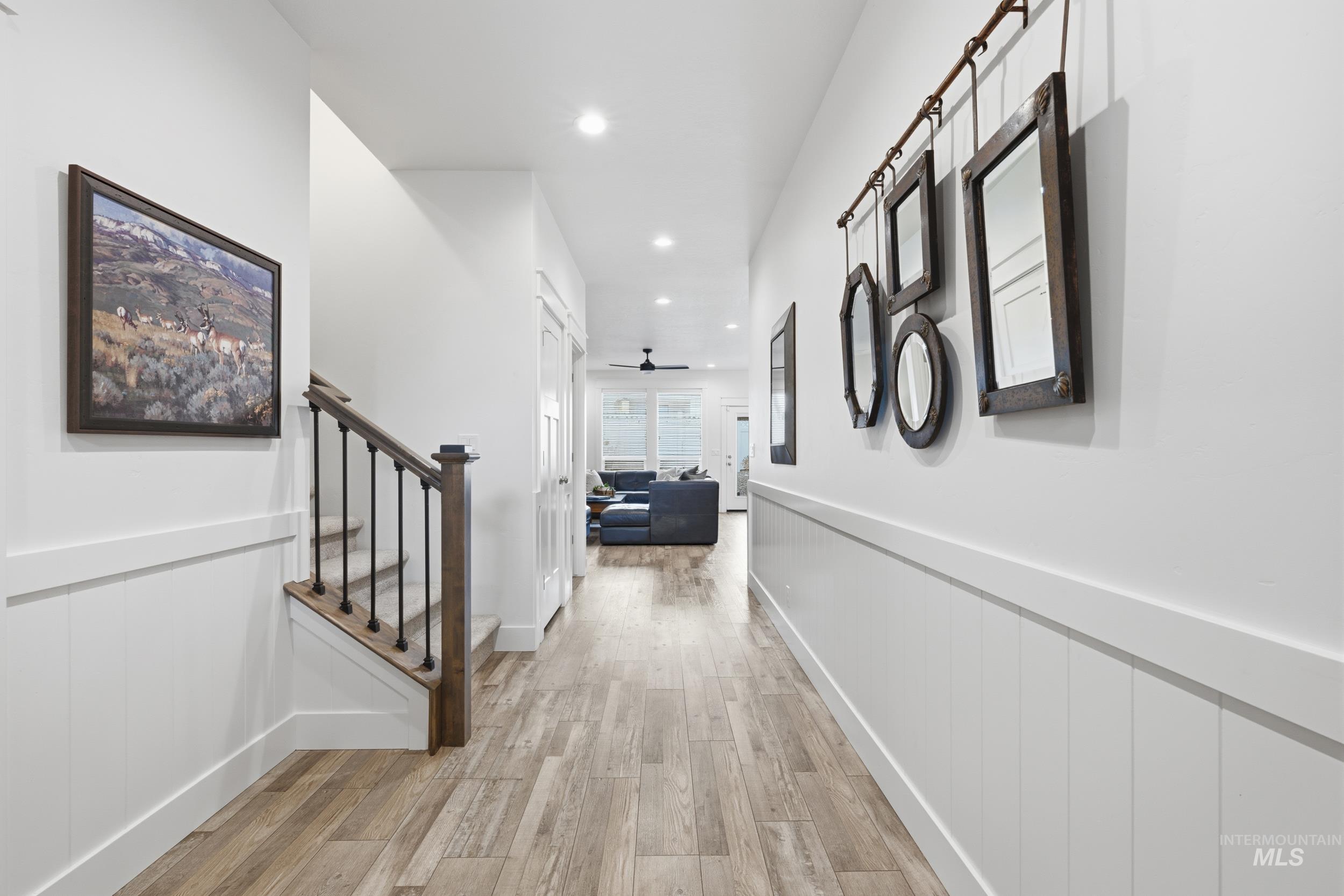 1310 W Winsett, Kuna, Idaho 83634-2460, 4 Bedrooms, 3 Bathrooms, Residential For Sale, Price $660,000,MLS 98980546