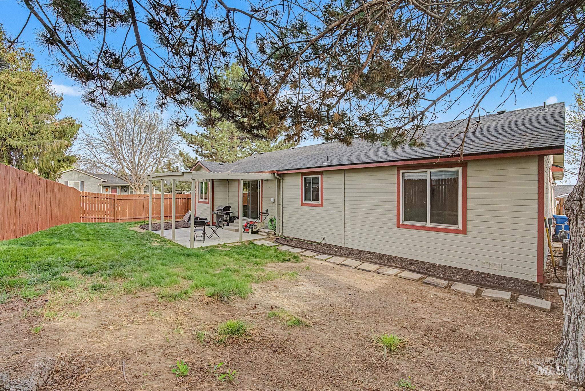 2910 Cougar Ave, Nampa, Idaho 83687, 3 Bedrooms, 2 Bathrooms, Residential For Sale, Price $350,000,MLS 98980547