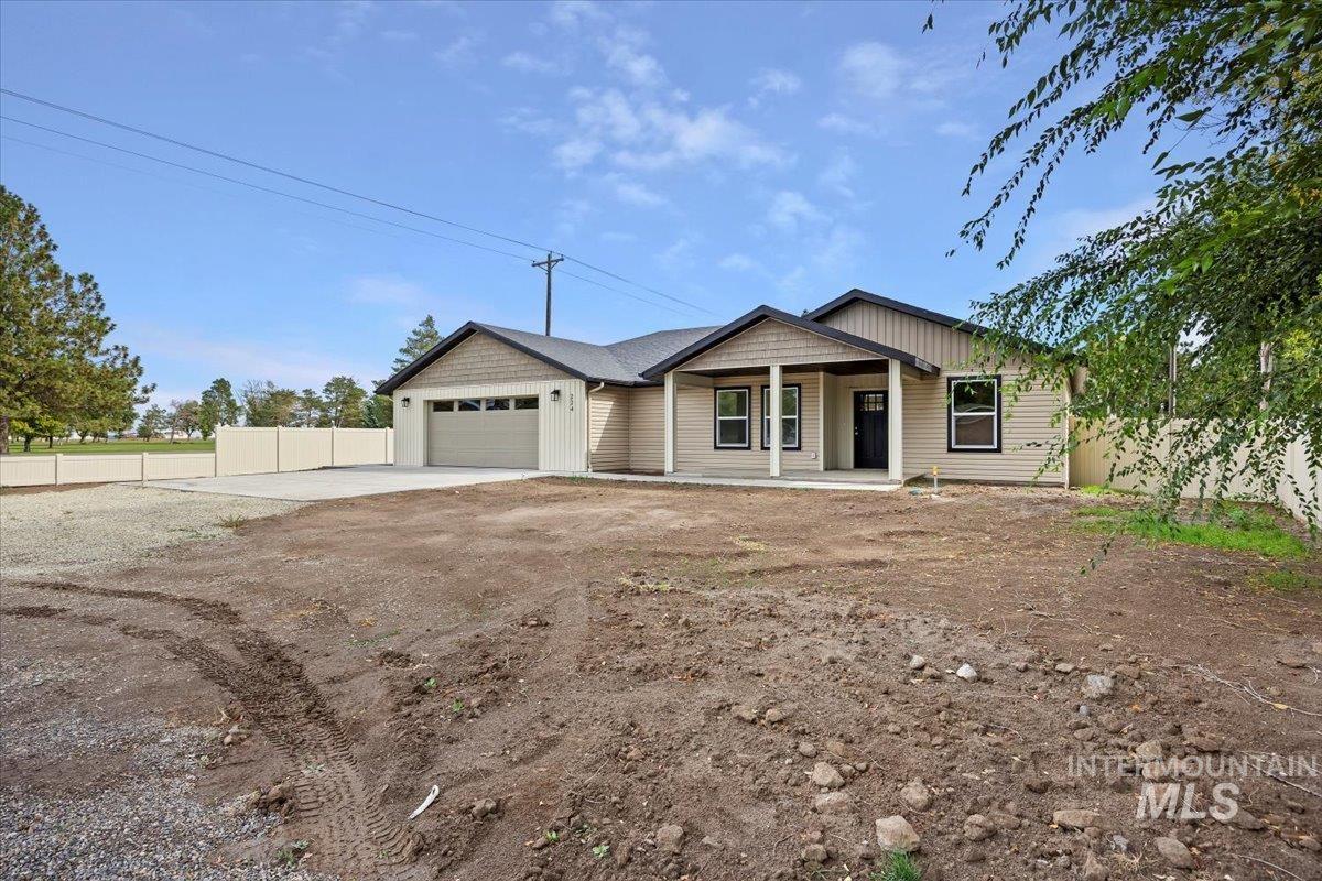 224 W Lorene Lane, Rupert, Idaho 83350, 4 Bedrooms, 2 Bathrooms, Residential For Sale, Price $448,000,MLS 98980548