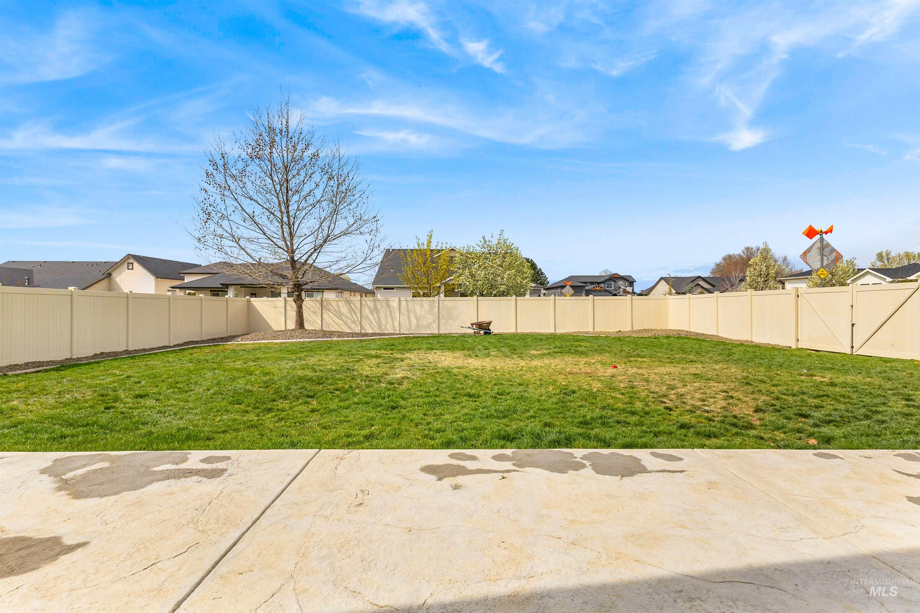 18105 N Treeline, Nampa, Idaho 83687, 4 Bedrooms, 3 Bathrooms, Residential For Sale, Price $599,999, 98980550