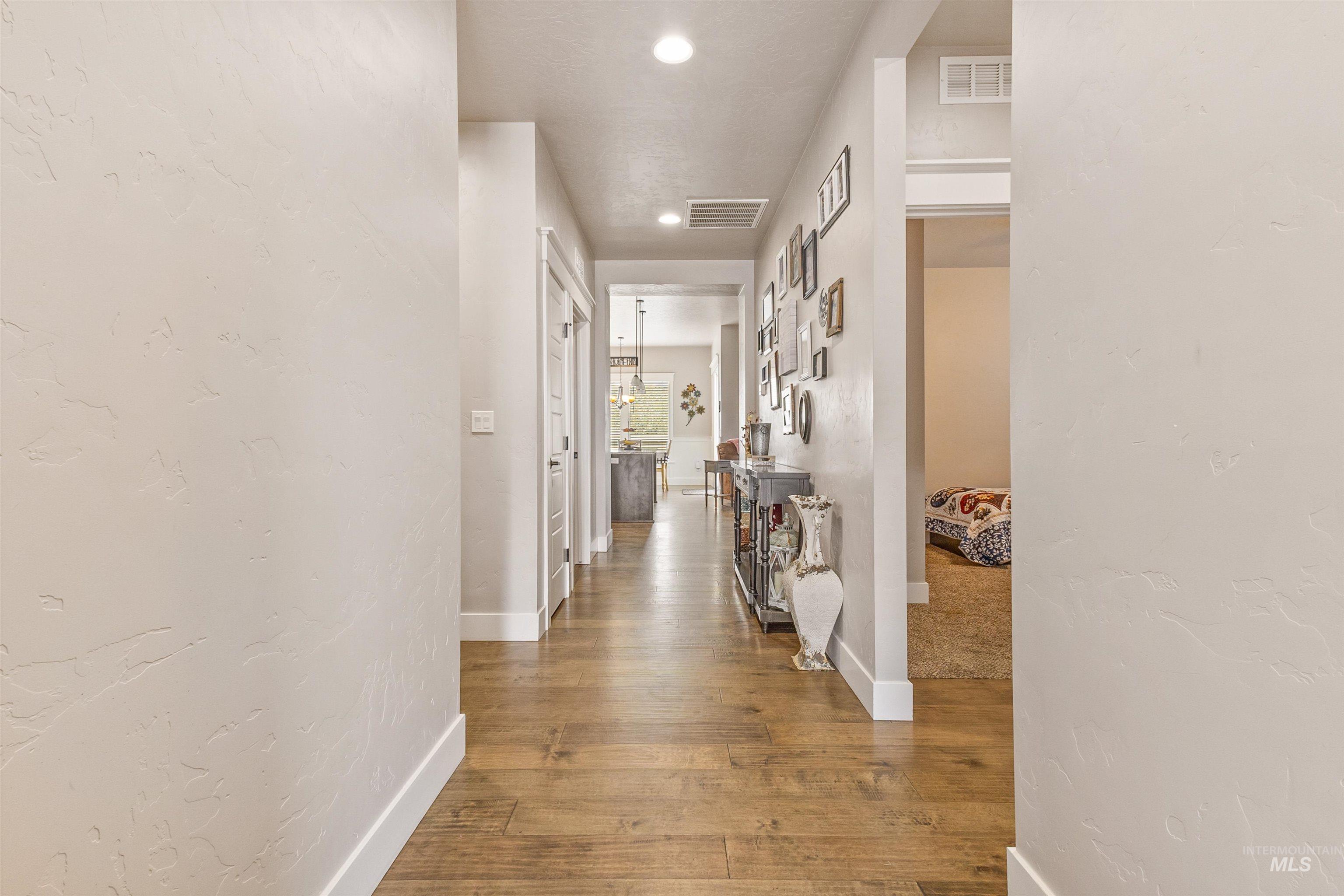 18105 N Treeline, Nampa, Idaho 83687, 4 Bedrooms, 3 Bathrooms, Residential For Sale, Price $599,999, 98980550