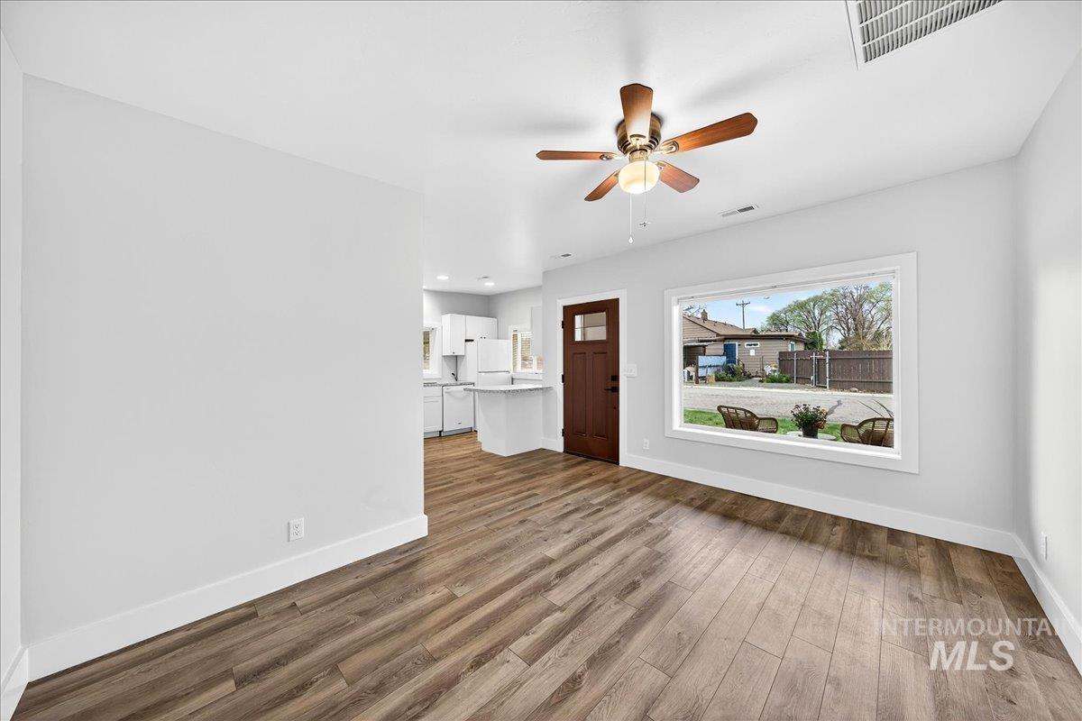 4204 W Libby St, Boise, Idaho 83705, 2 Bedrooms, 1 Bathroom, Residential For Sale, Price $349,900, 98980551