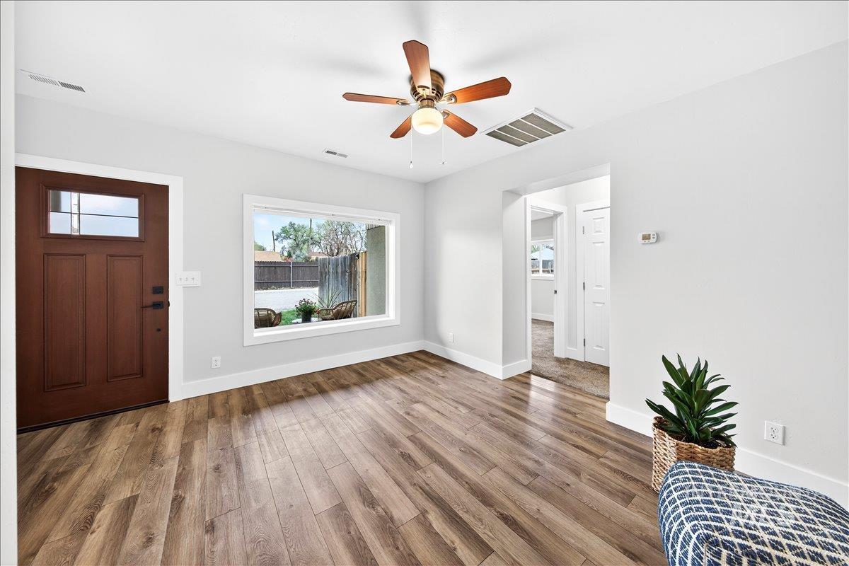 4204 W Libby St, Boise, Idaho 83705, 2 Bedrooms, 1 Bathroom, Residential For Sale, Price $349,900, 98980551