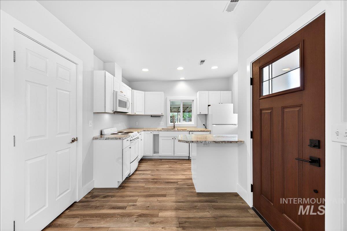 4204 W Libby St, Boise, Idaho 83705, 2 Bedrooms, 1 Bathroom, Residential For Sale, Price $349,900, 98980551