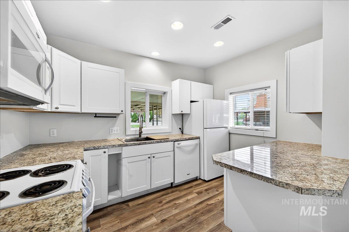 4204 W Libby St, Boise, Idaho 83705, 2 Bedrooms, 1 Bathroom, Residential For Sale, Price $349,900, 98980551