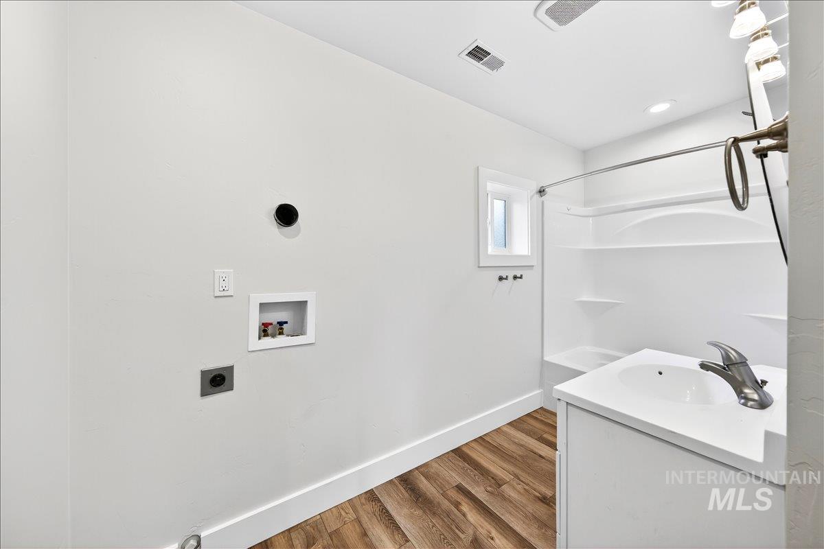 4204 W Libby St, Boise, Idaho 83705, 2 Bedrooms, 1 Bathroom, Residential For Sale, Price $349,900, 98980551