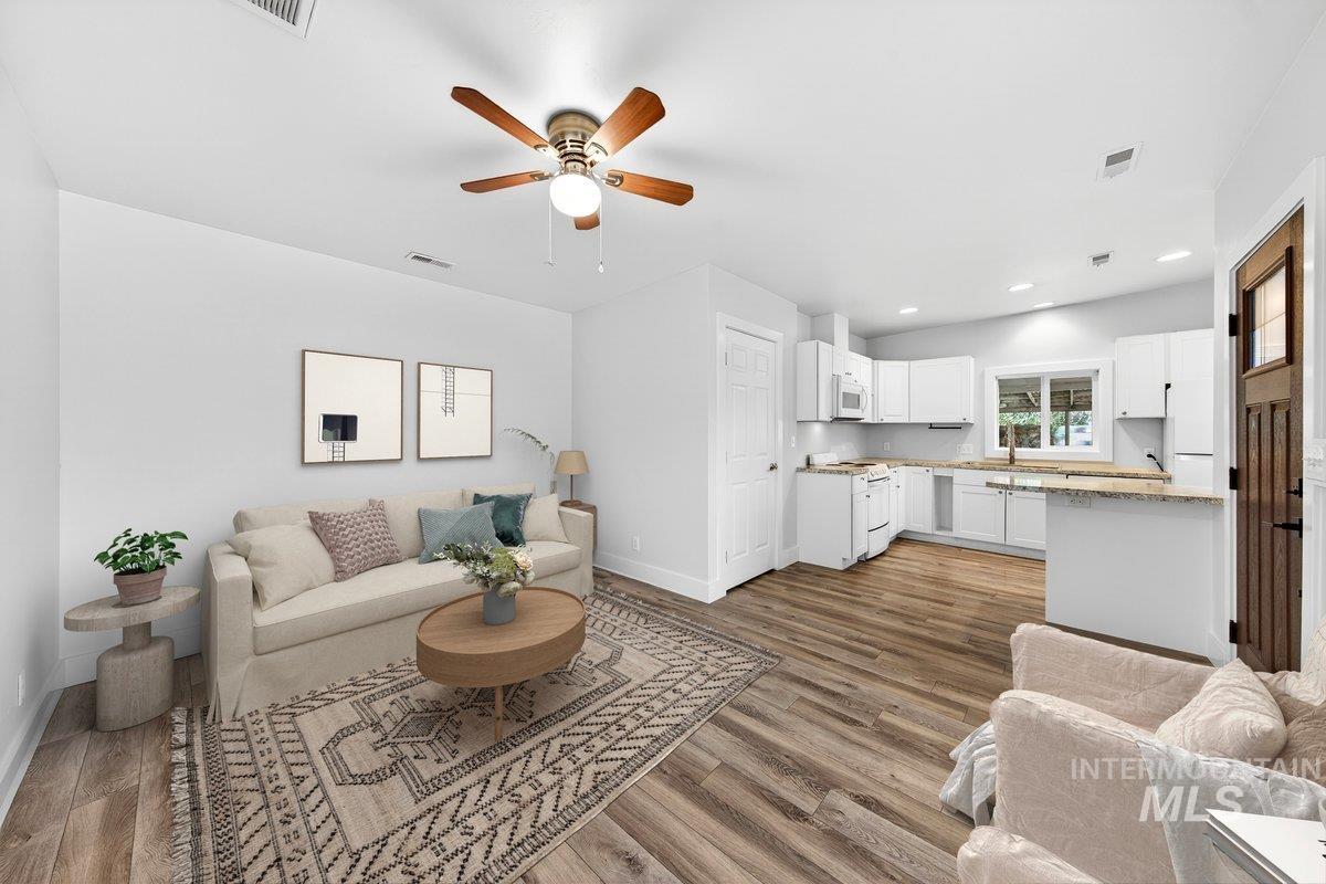 4204 W Libby St, Boise, Idaho 83705, 2 Bedrooms, 1 Bathroom, Residential For Sale, Price $349,900, 98980551