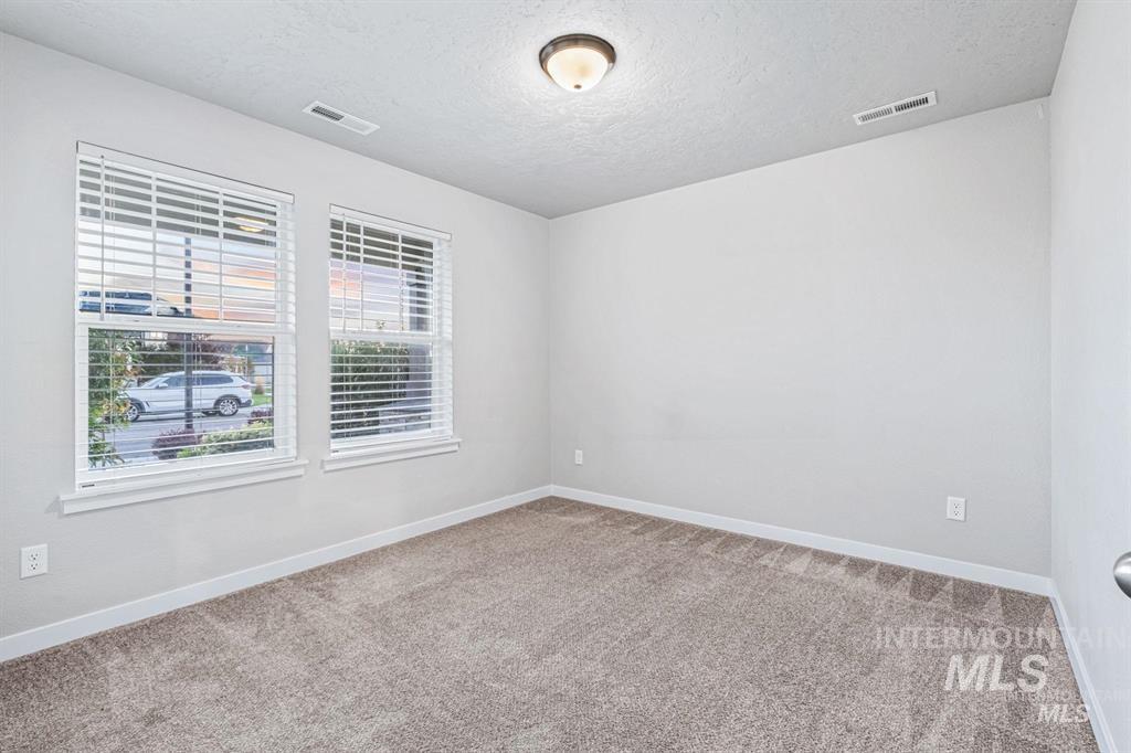 15837 N Limestone Way, Nampa, Idaho 83651, 4 Bedrooms, 2 Bathrooms, Residential For Sale, Price $439,990, 98980552