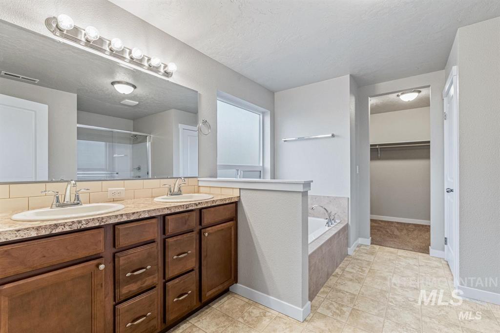 15837 N Limestone Way, Nampa, Idaho 83651, 4 Bedrooms, 2 Bathrooms, Residential For Sale, Price $439,990, 98980552