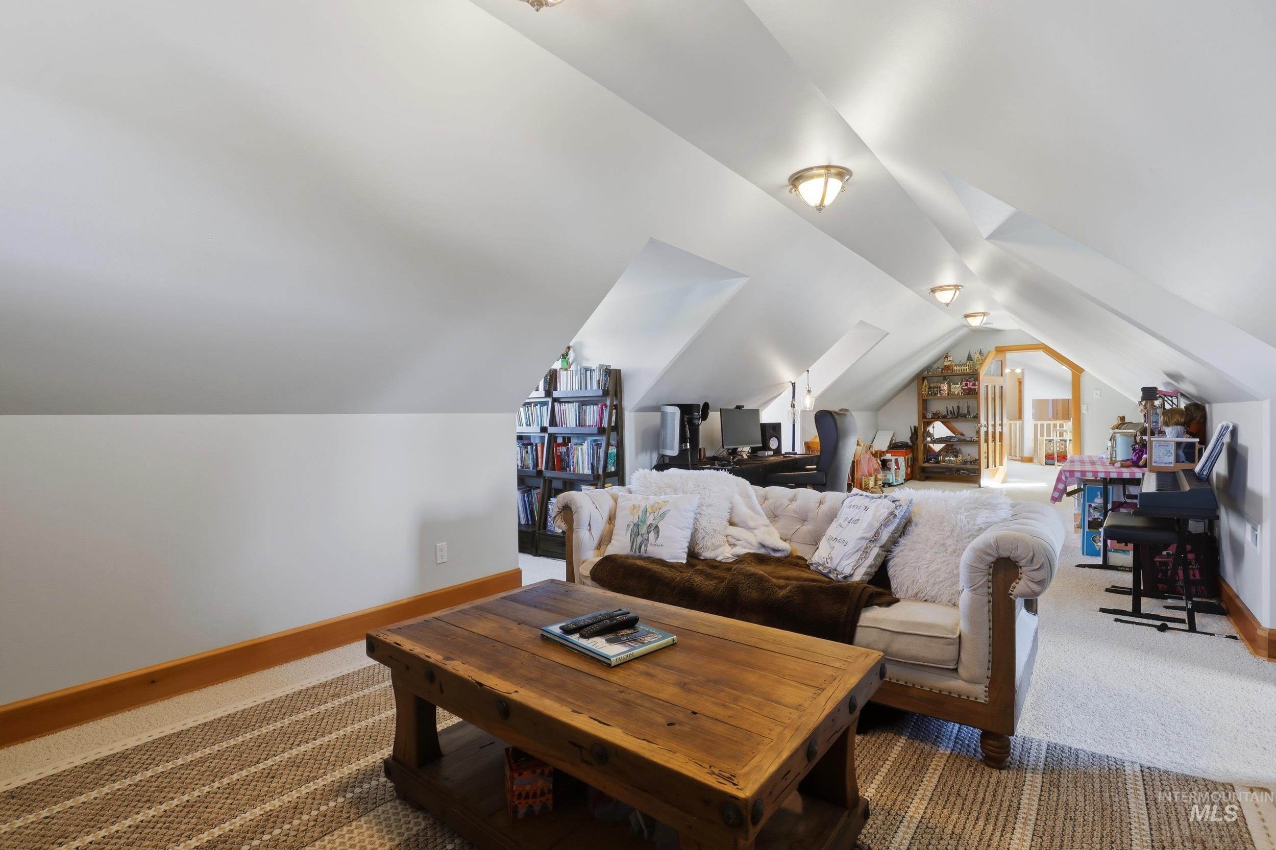 1014 Hilby Rd, Moscow, Idaho 83843, 4 Bedrooms, 4 Bathrooms, Residential For Sale, Price $2,600,000, 98980554