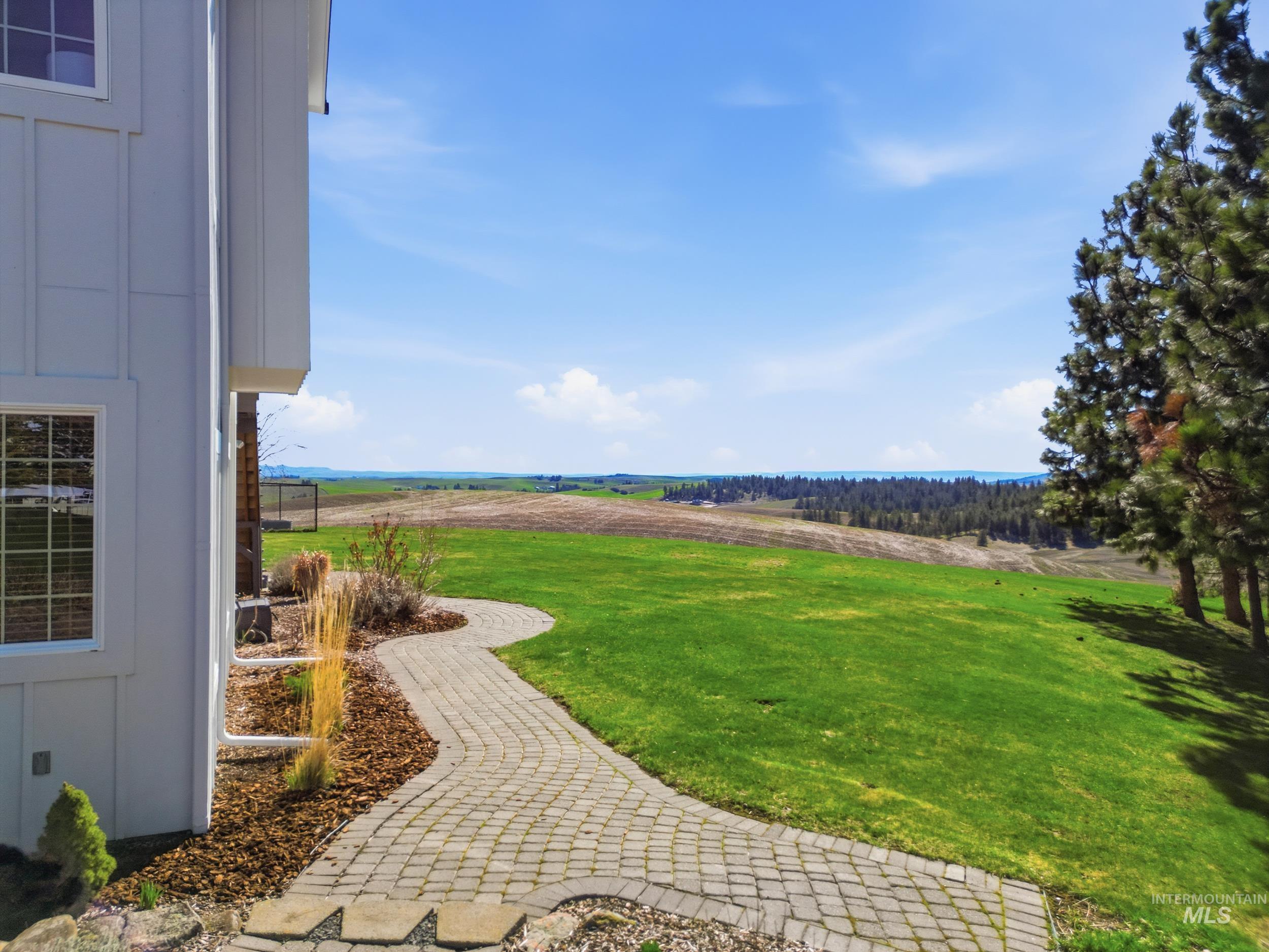 1014 Hilby Rd, Moscow, Idaho 83843, 4 Bedrooms, 4 Bathrooms, Residential For Sale, Price $2,495,000,MLS 98980554