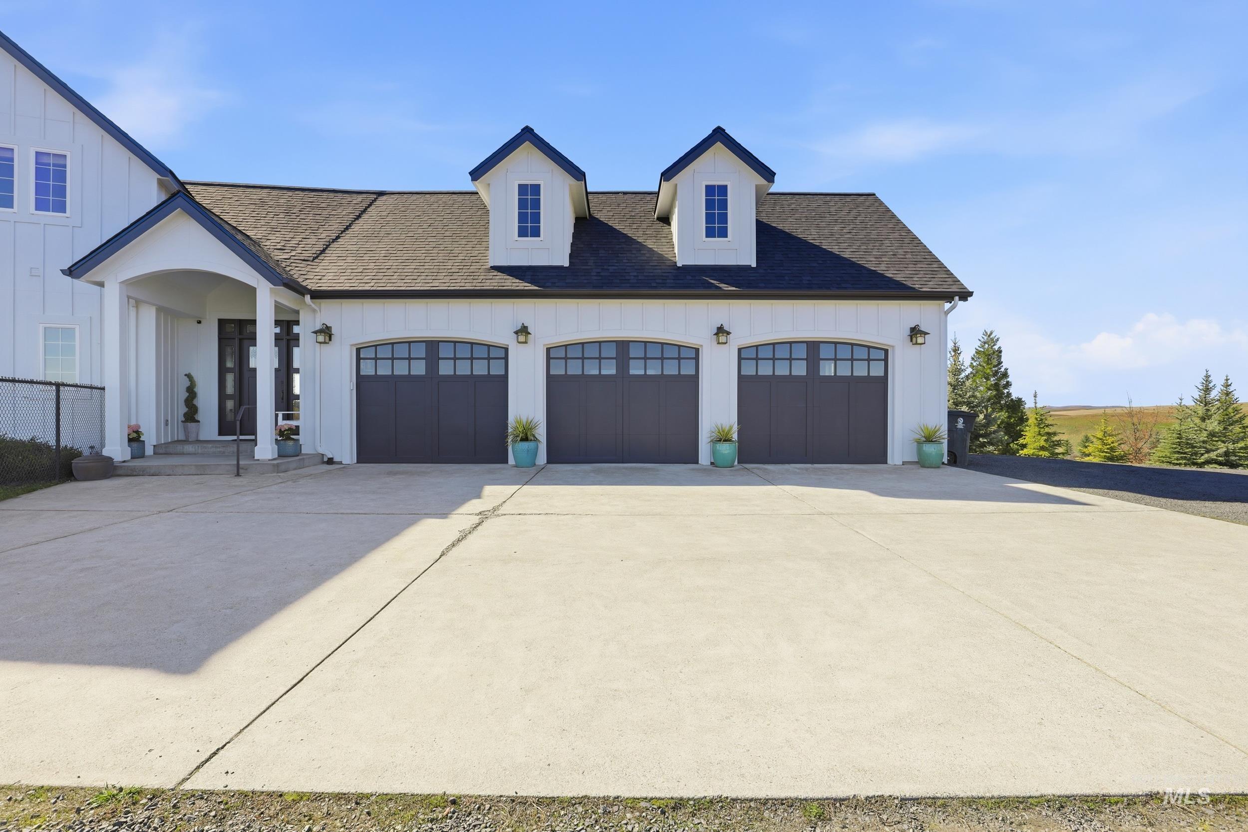 1014 Hilby Rd, Moscow, Idaho 83843, 4 Bedrooms, 4 Bathrooms, Residential For Sale, Price $2,495,000,MLS 98980554