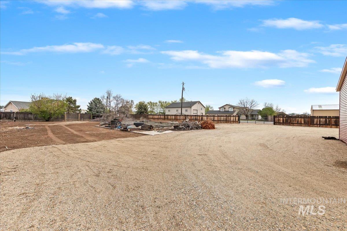 7226 Cherry Lane, Nampa, Idaho 83687, 3 Bedrooms, 2 Bathrooms, Residential For Sale, Price $459,000, 98980555