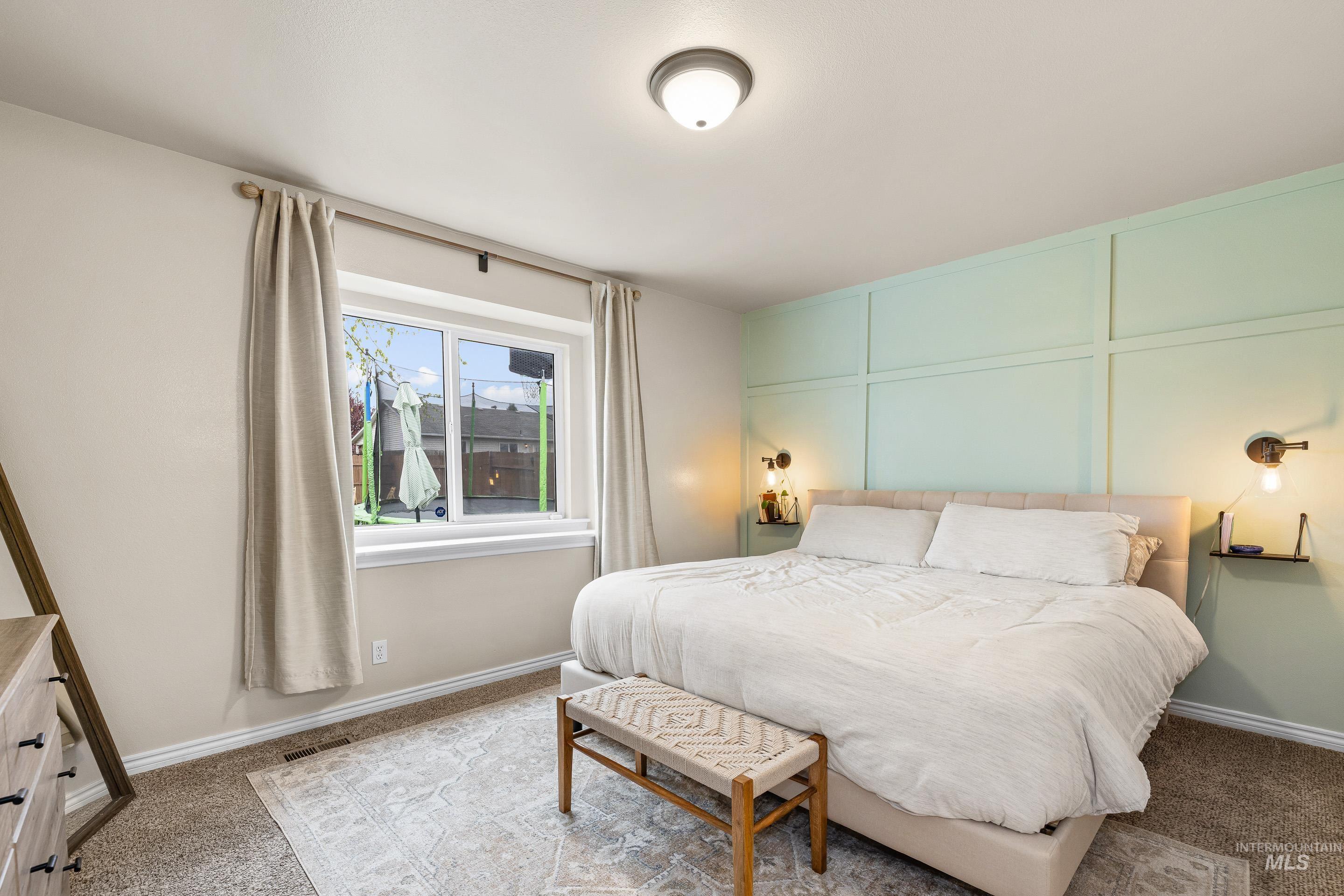 11745 W Blueberry, Nampa, Idaho 83687, 3 Bedrooms, 2 Bathrooms, Residential For Sale, Price $349,000,MLS 98980556