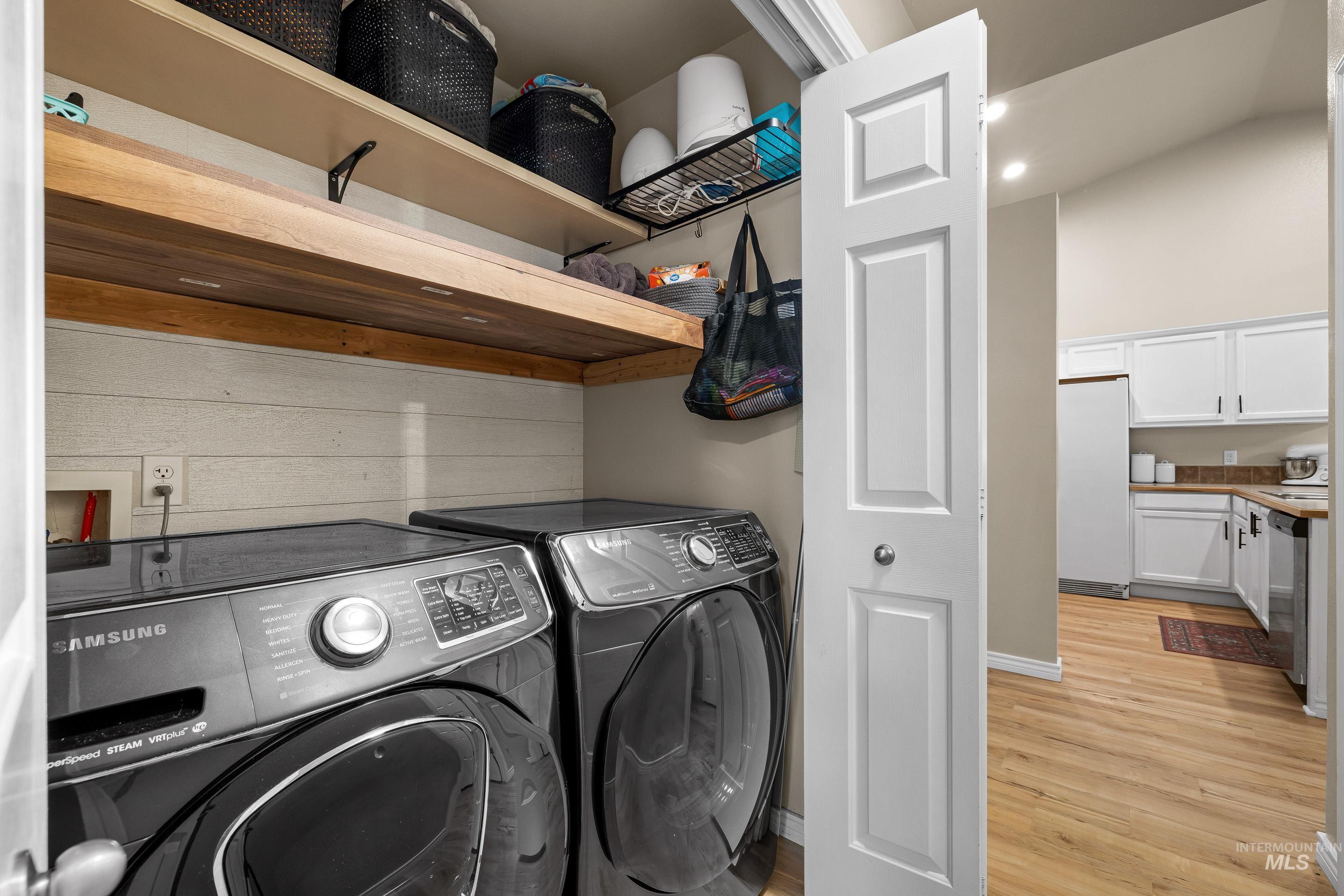 11745 W Blueberry, Nampa, Idaho 83687, 3 Bedrooms, 2 Bathrooms, Residential For Sale, Price $349,000,MLS 98980556