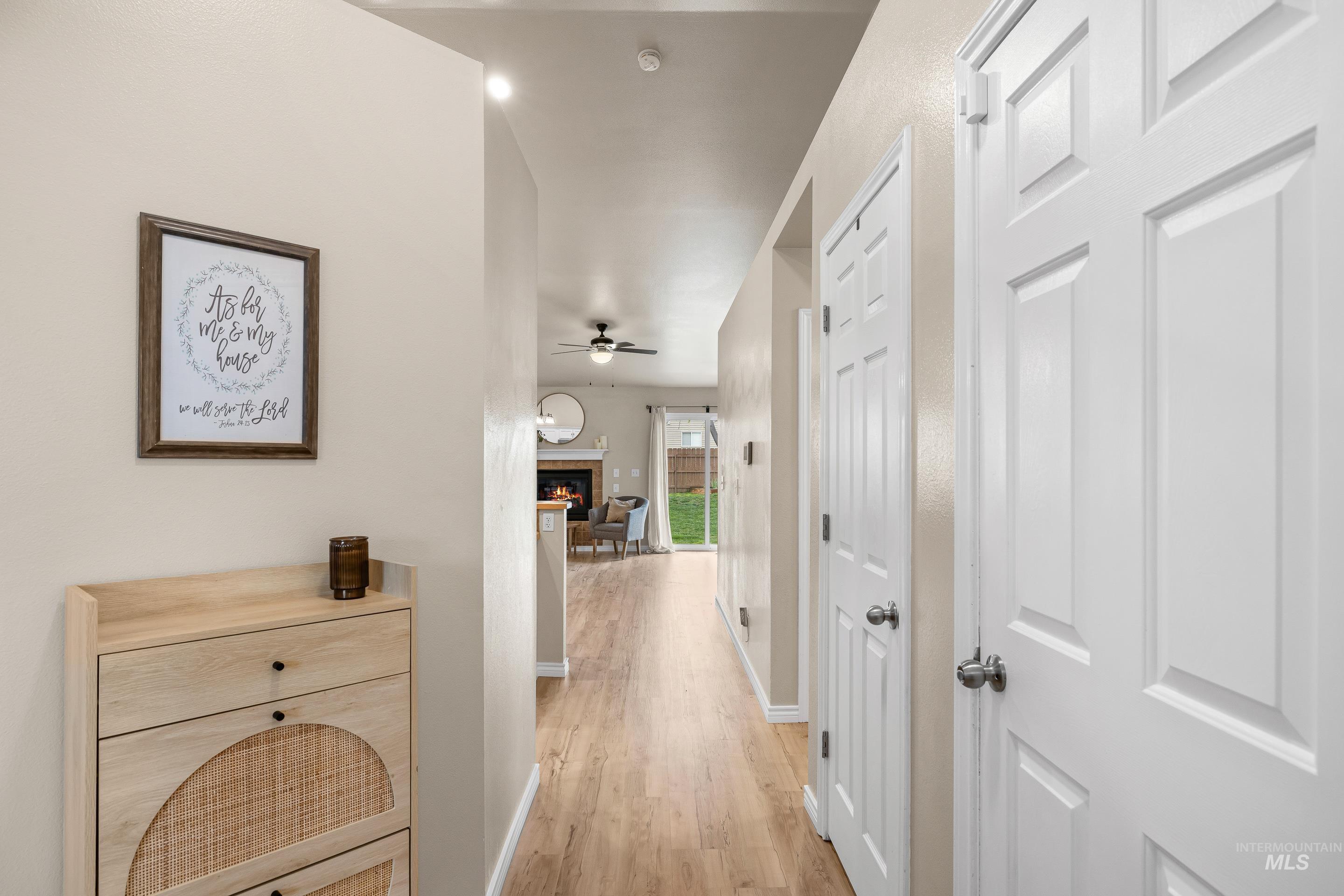 11745 W Blueberry, Nampa, Idaho 83687, 3 Bedrooms, 2 Bathrooms, Residential For Sale, Price $349,000,MLS 98980556