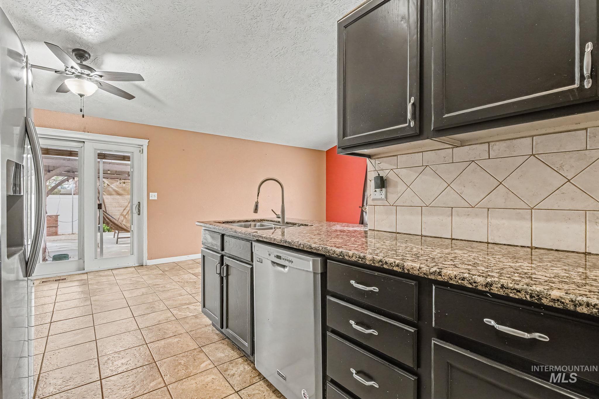 3019 Sugar Cane Dr., Nampa, Idaho 83687, 3 Bedrooms, 2 Bathrooms, Residential For Sale, Price $379,900,MLS 98980559