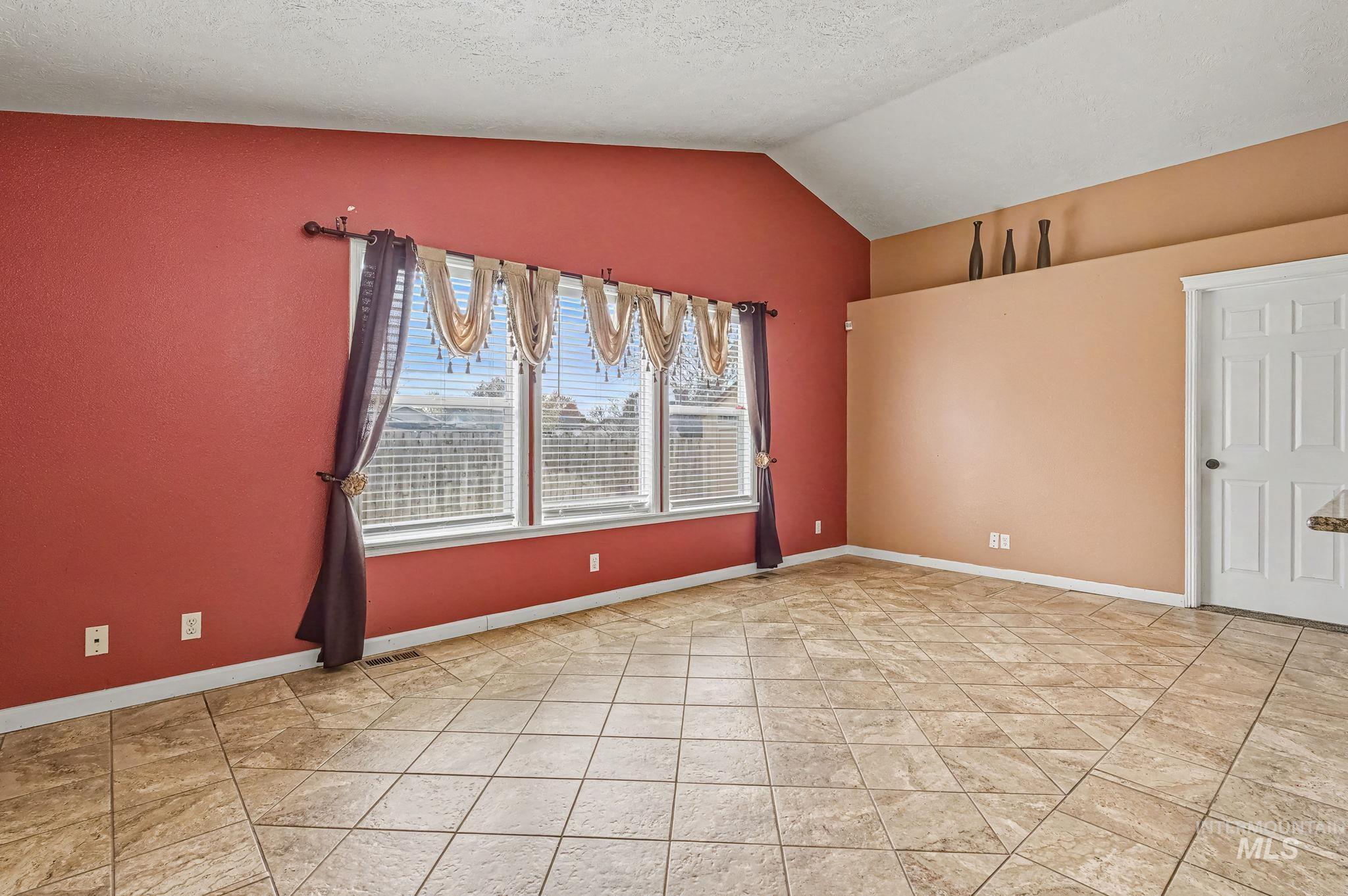 3019 Sugar Cane Dr., Nampa, Idaho 83687, 3 Bedrooms, 2 Bathrooms, Residential For Sale, Price $379,900,MLS 98980559